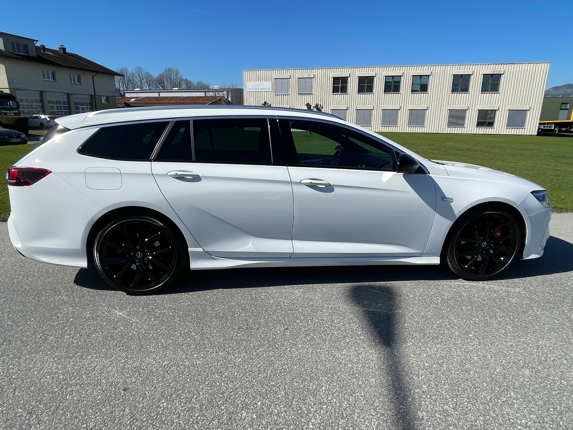 OPEL Insignia 2.0 T Sports Tourer GSi Automatic-image-8