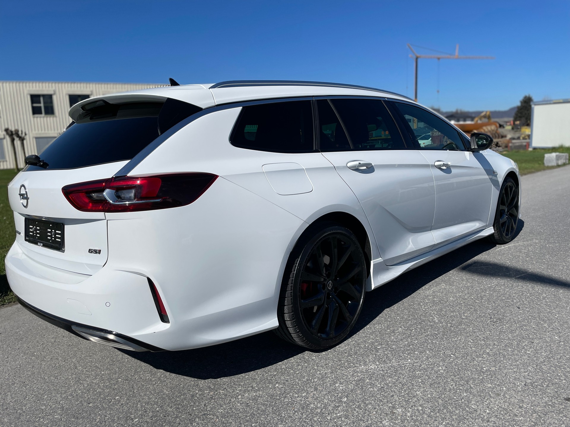 OPEL Insignia 2.0 T Sports Tourer GSi Automatic-image-6