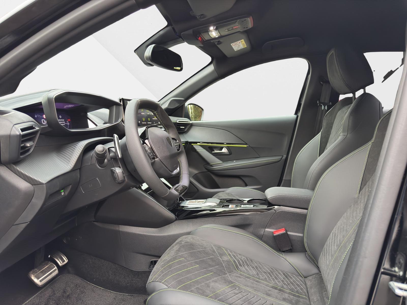 PEUGEOT 208 GT 1.2 Hybrid 145-image-8