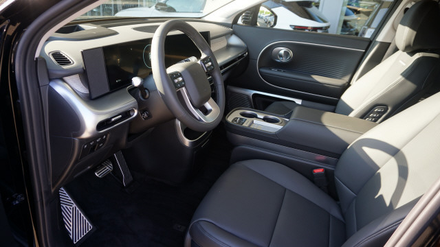 HYUNDAI Ioniq 9 110kWh Vertex 4WD-image-9