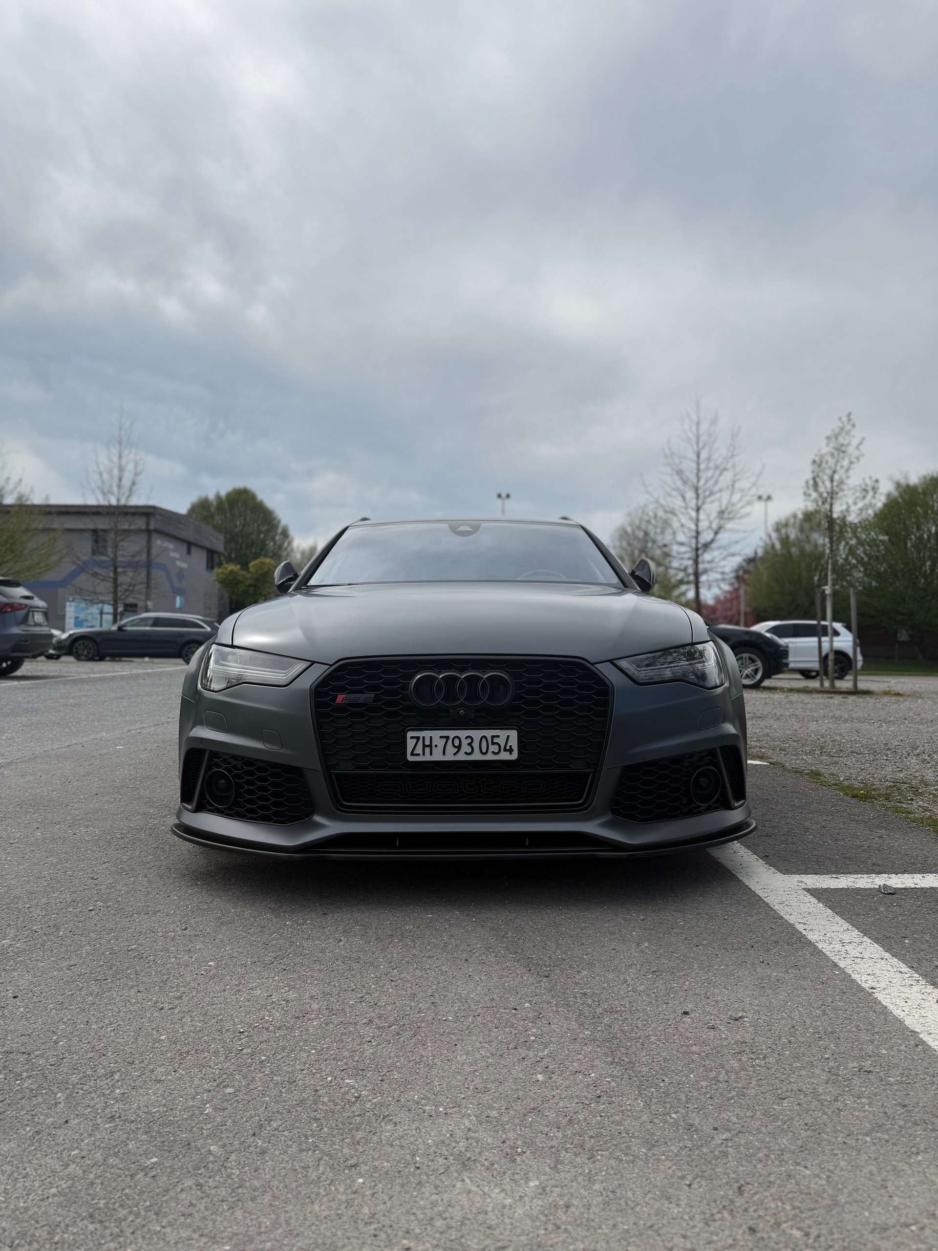 AUDI RS6 Avant 4.0 TFSI V8 performance quattro-image-4