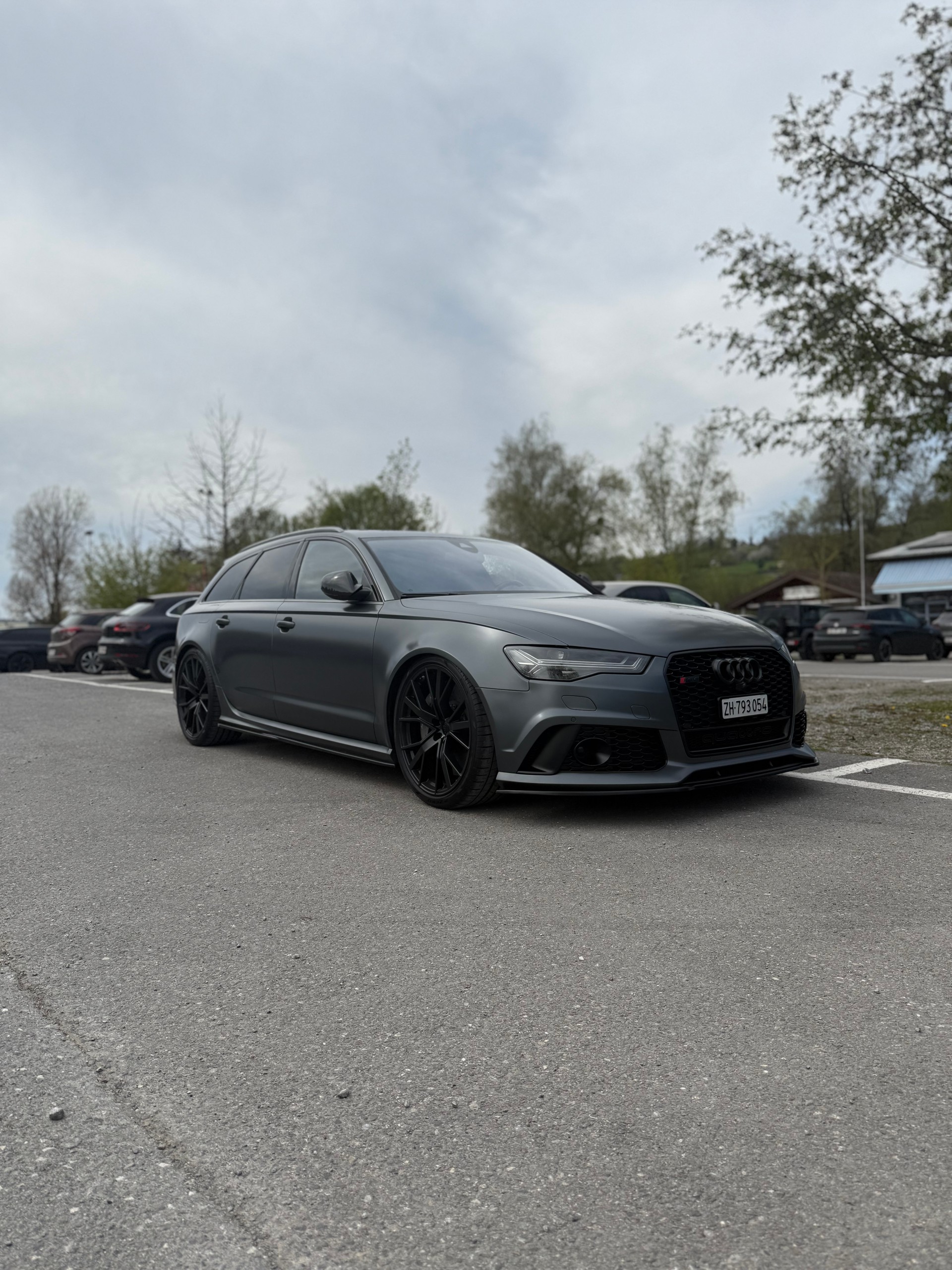 AUDI RS6 Avant 4.0 TFSI V8 performance quattro-image-3