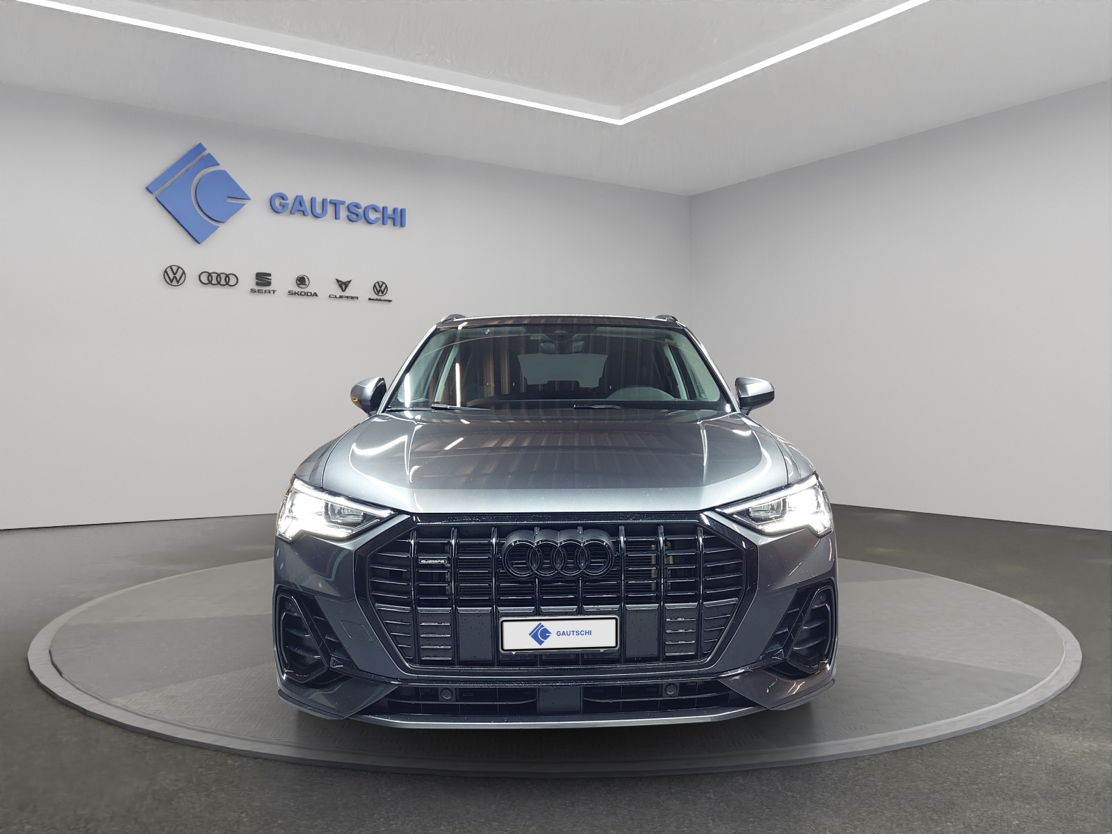 AUDI Q3 35 TDI S line quattro S-tronic-image-4