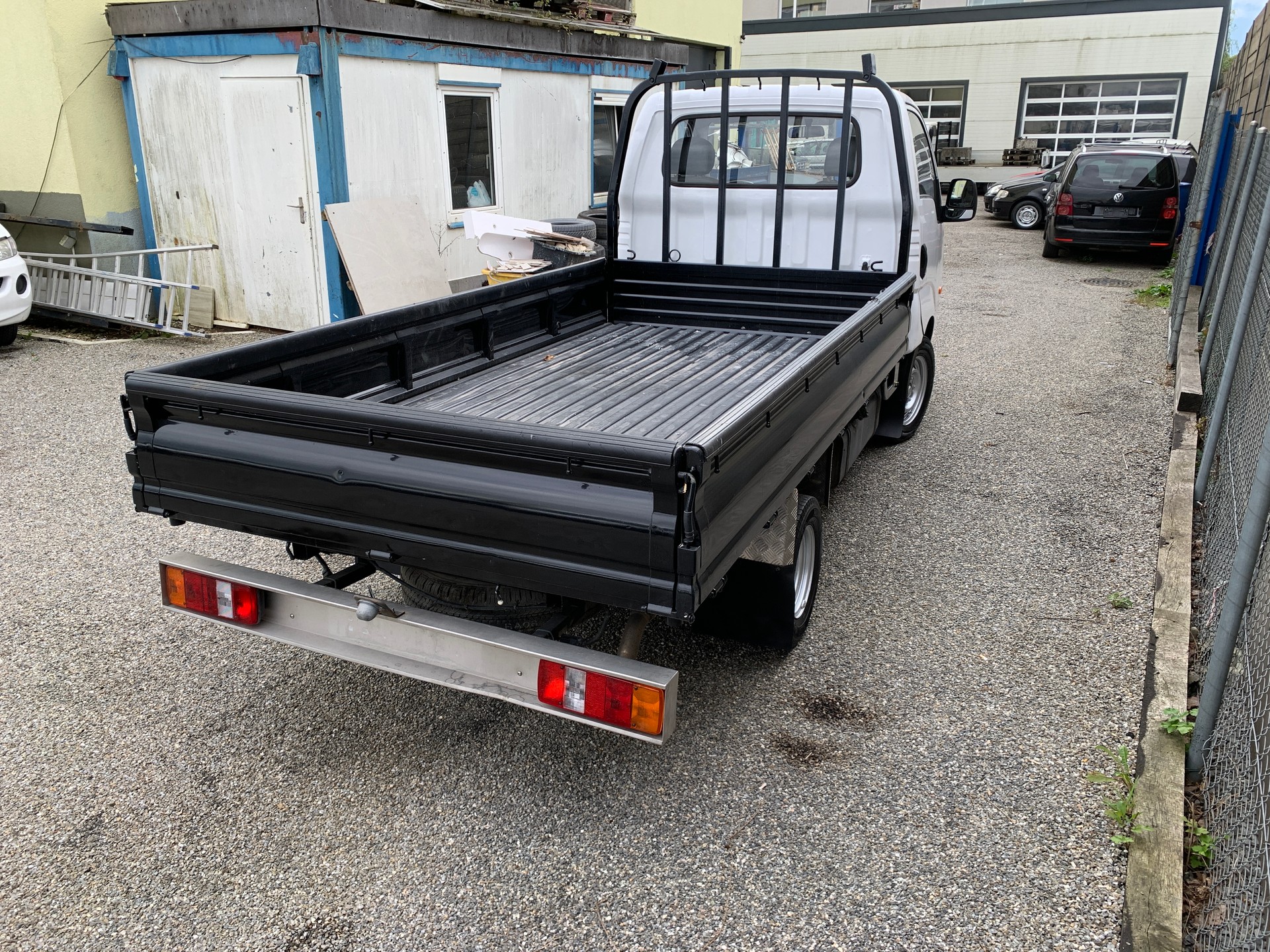 KIA K2900-image-2