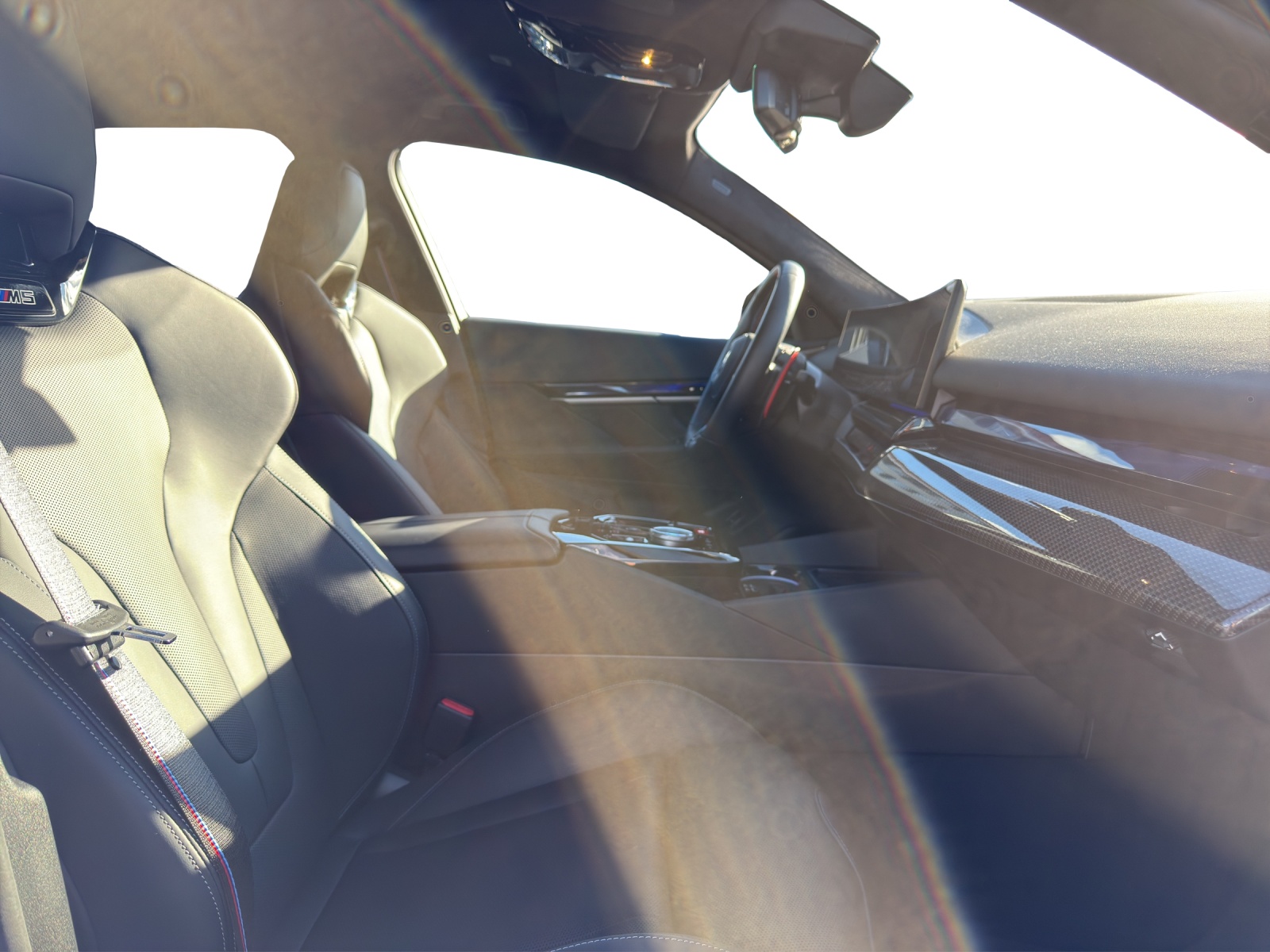 BMW M5 xDrive-image-14