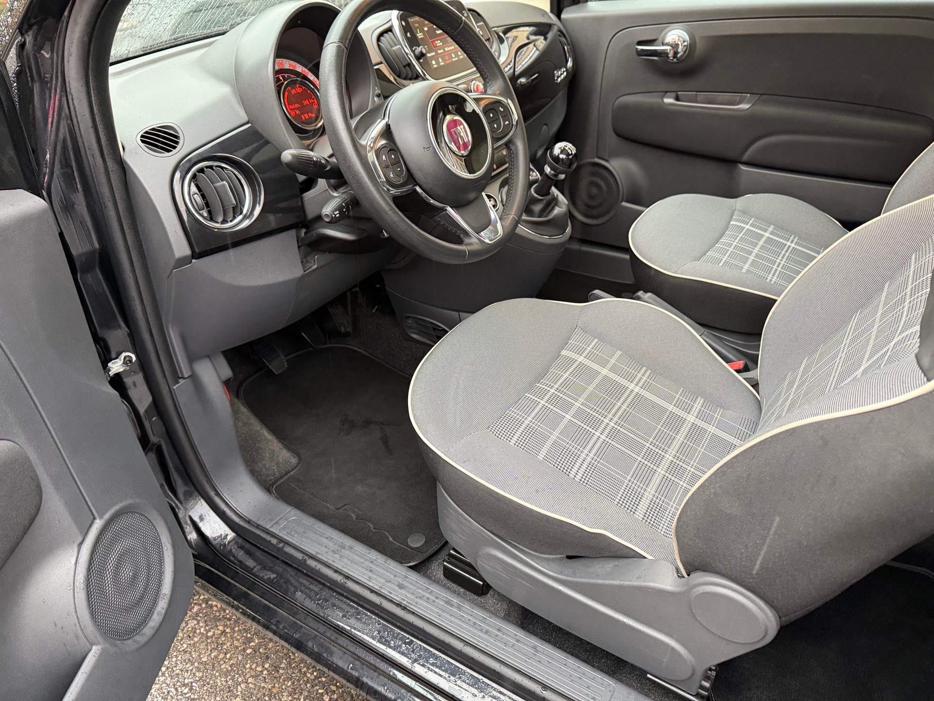 FIAT 500 0.9 Twinair Turbo Lounge-image-7