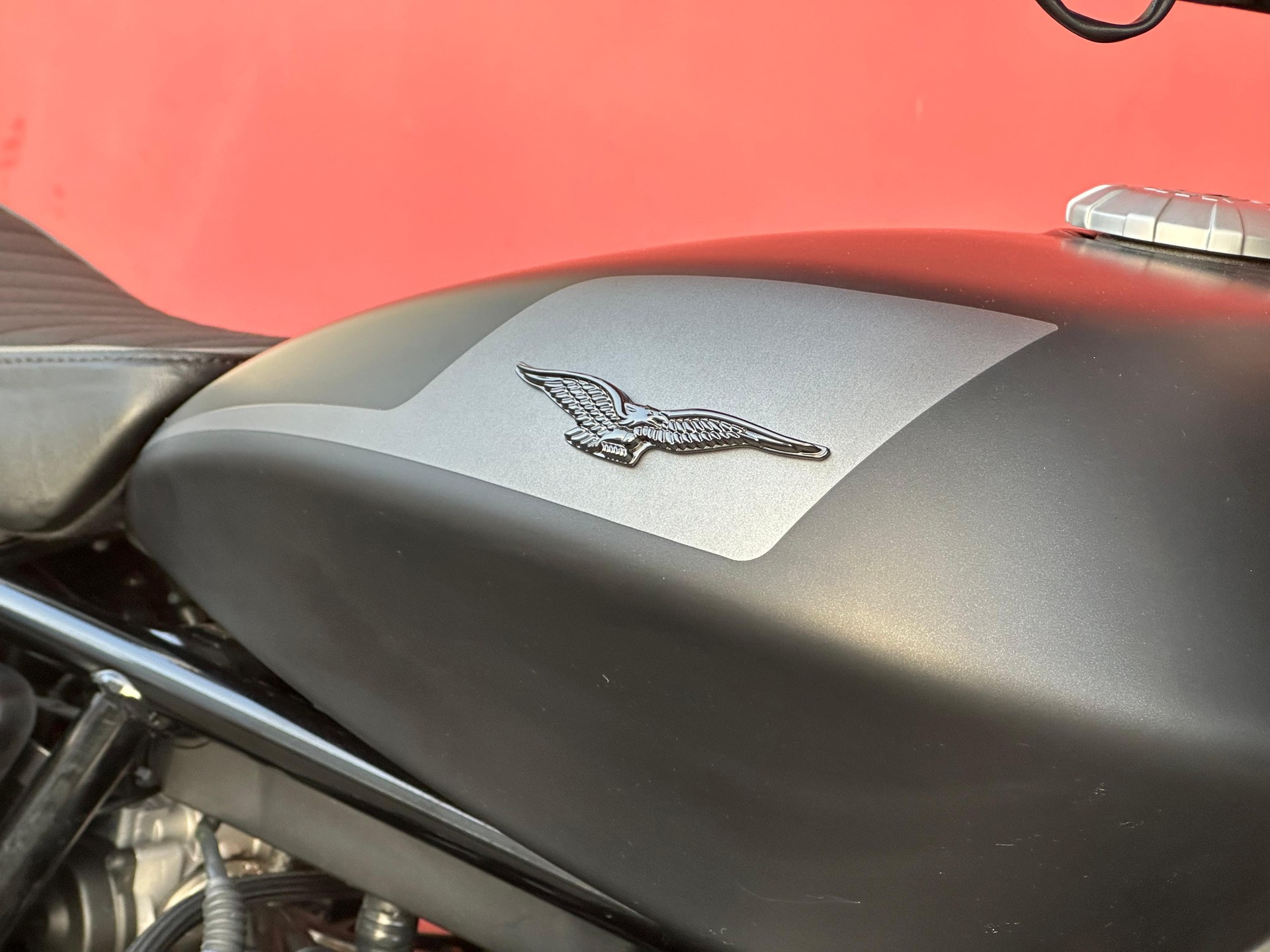 MOTO GUZZI V9 850 Bobber-image-4