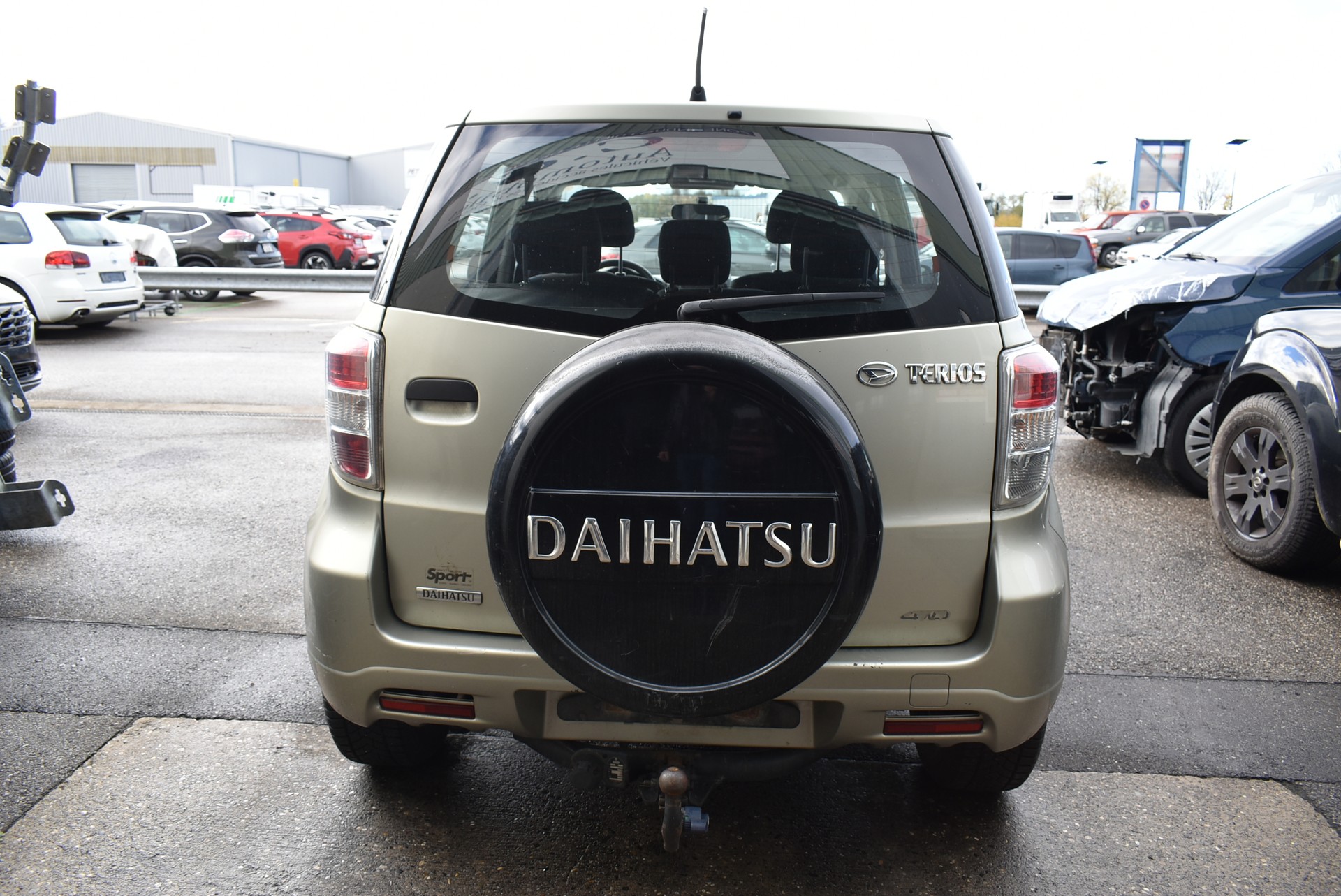 DAIHATSU Terios 1.5 16V 4WD Automatic-image-7