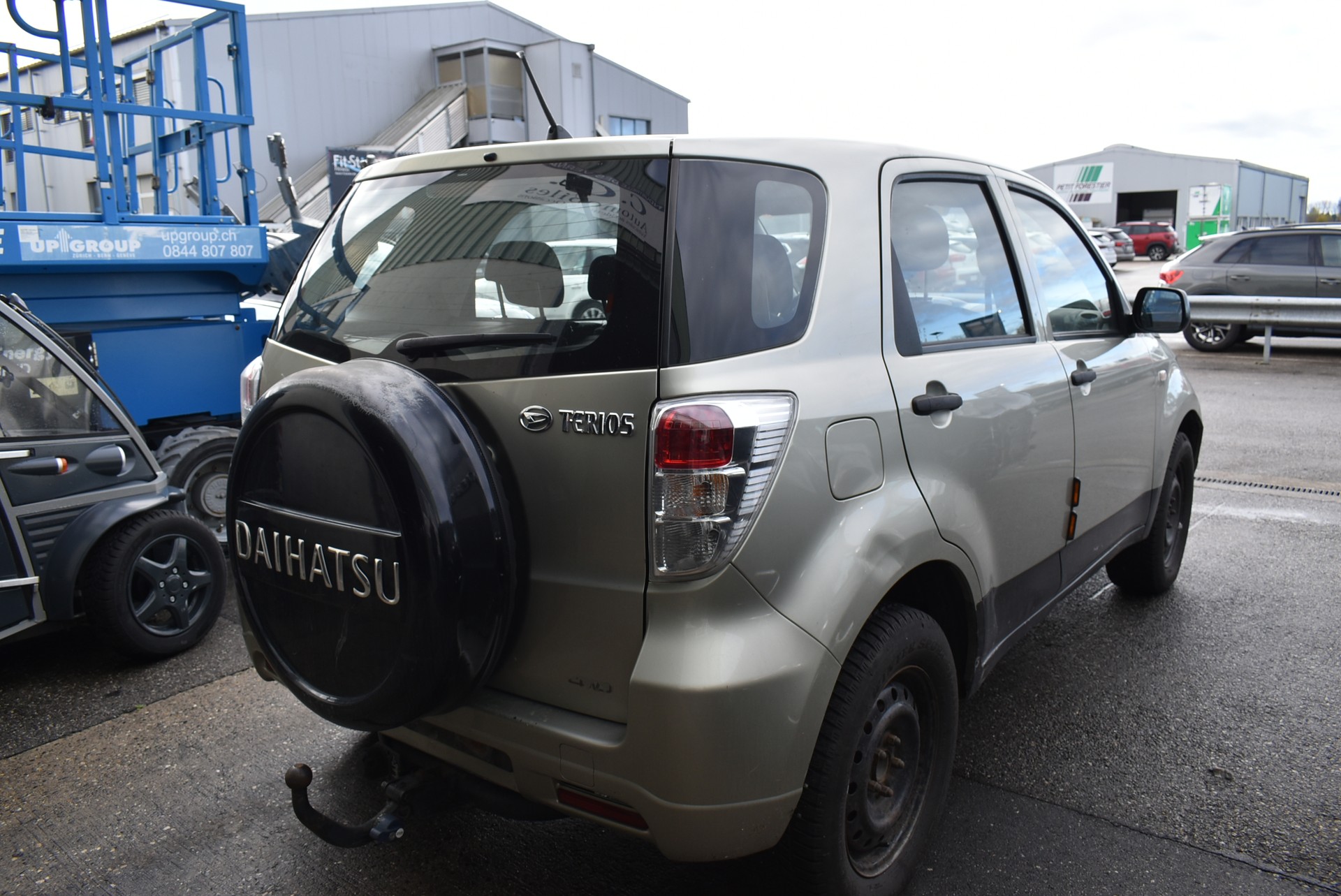DAIHATSU Terios 1.5 16V 4WD Automatic-image-6