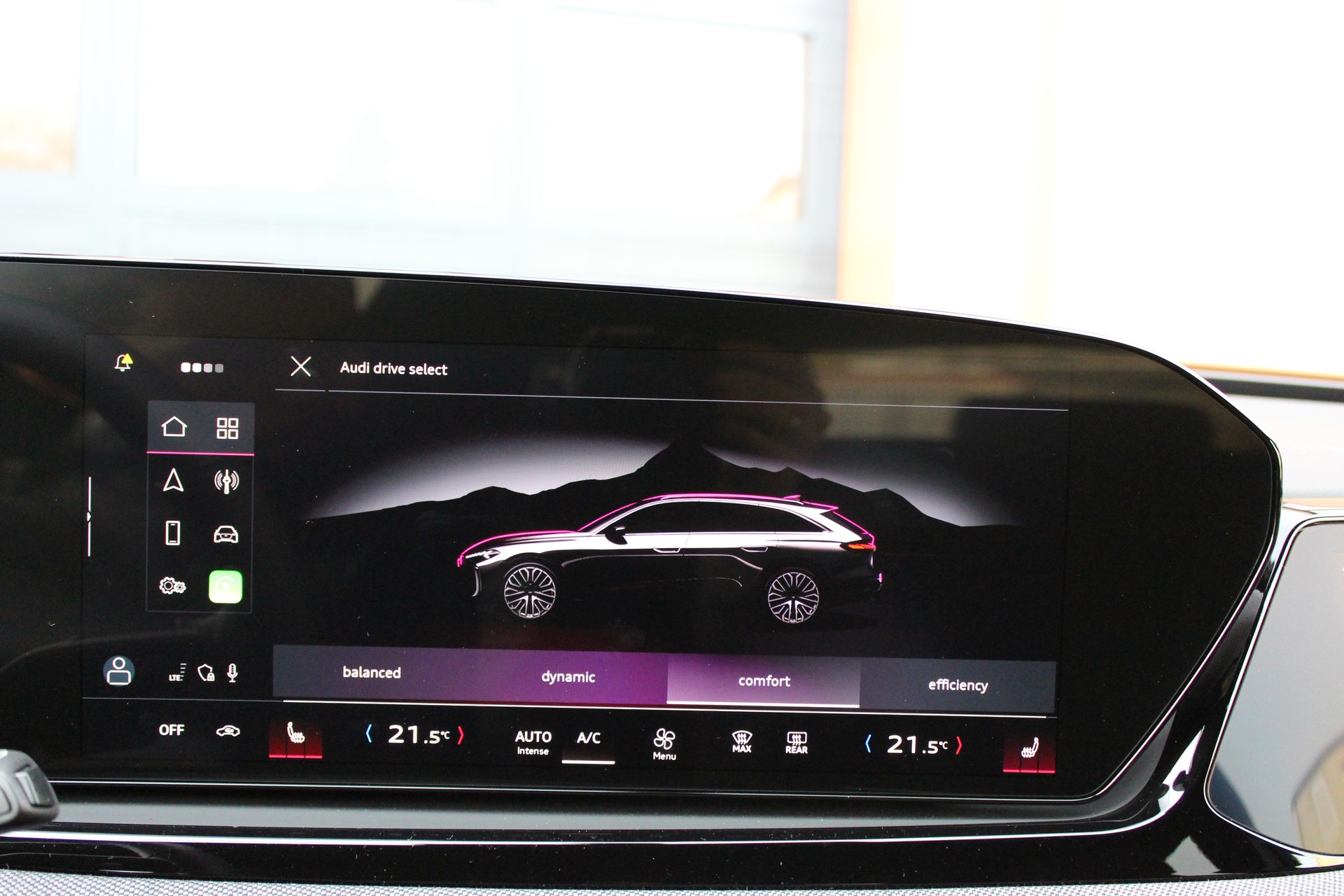AUDI A5 Sportback 40 TDI S-Line S-tronic - "Display Passager * Pack S-Line Complet * Volant coupé * Tempomat Adapt * Lumière Amb"-image-14