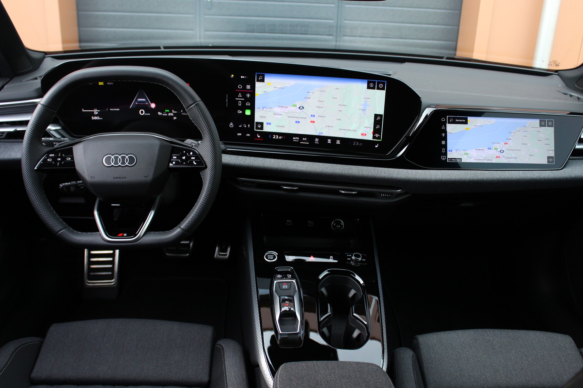 AUDI A5 Sportback 40 TDI S-Line S-tronic - "Display Passager * Pack S-Line Complet * Volant coupé * Tempomat Adapt * Lumière Amb"-image-8