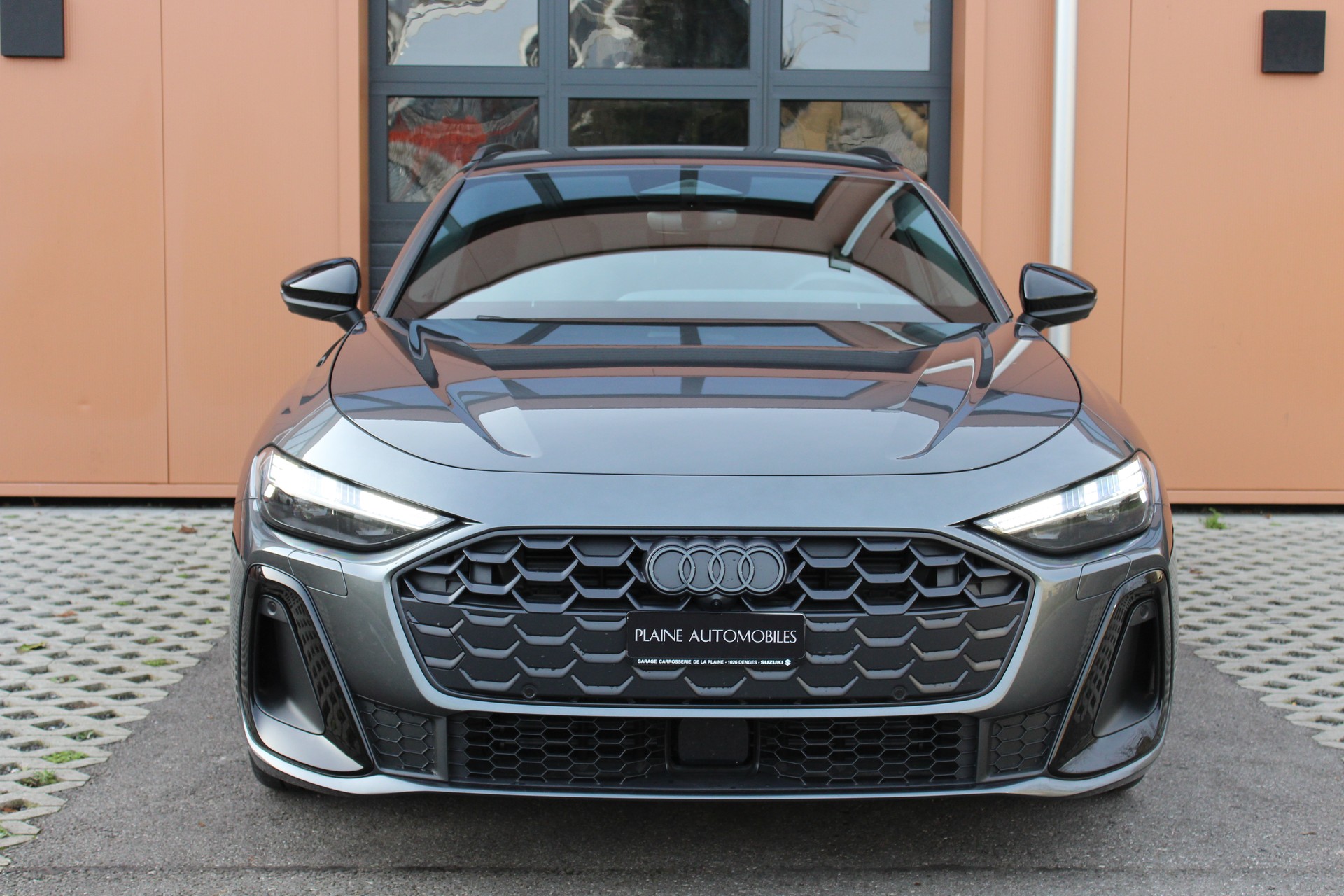 AUDI A5 Sportback 40 TDI S-Line S-tronic - "Display Passager * Pack S-Line Complet * Volant coupé * Tempomat Adapt * Lumière Amb"-image-1