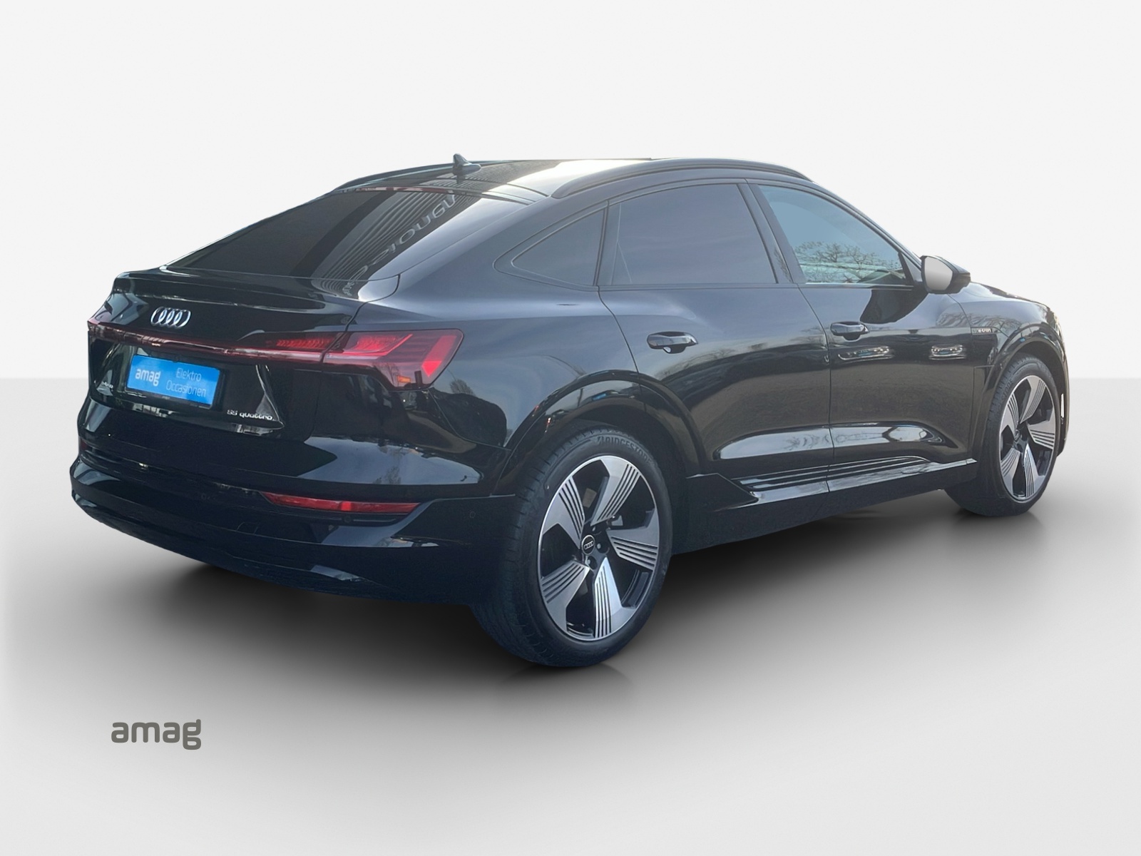 AUDI e-tron 55 Sportback Advanced Black Edition quattro-image-5