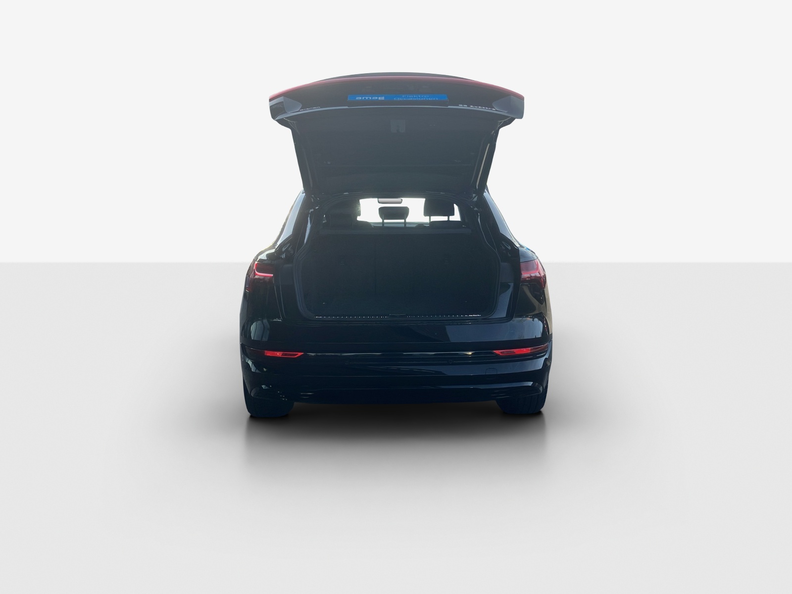 AUDI e-tron 55 Sportback Advanced Black Edition quattro-image-13