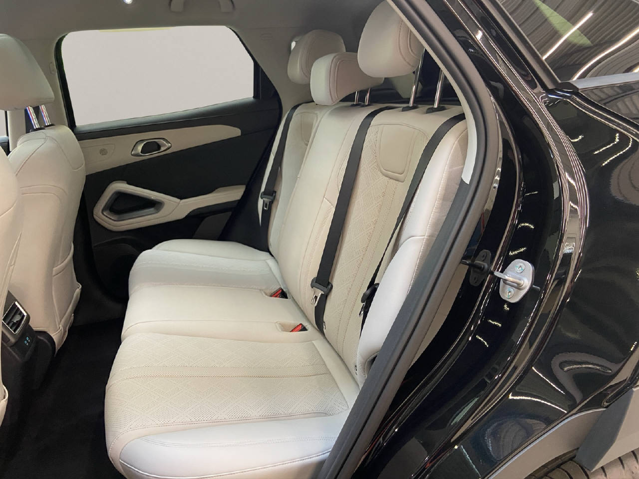 BYD Atto 2 Comfort-image-9