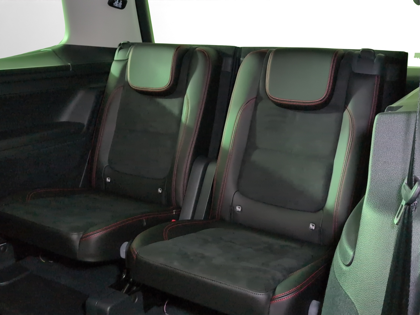 SEAT Alhambra 1.4 TSI DSG Hola FR-image-9