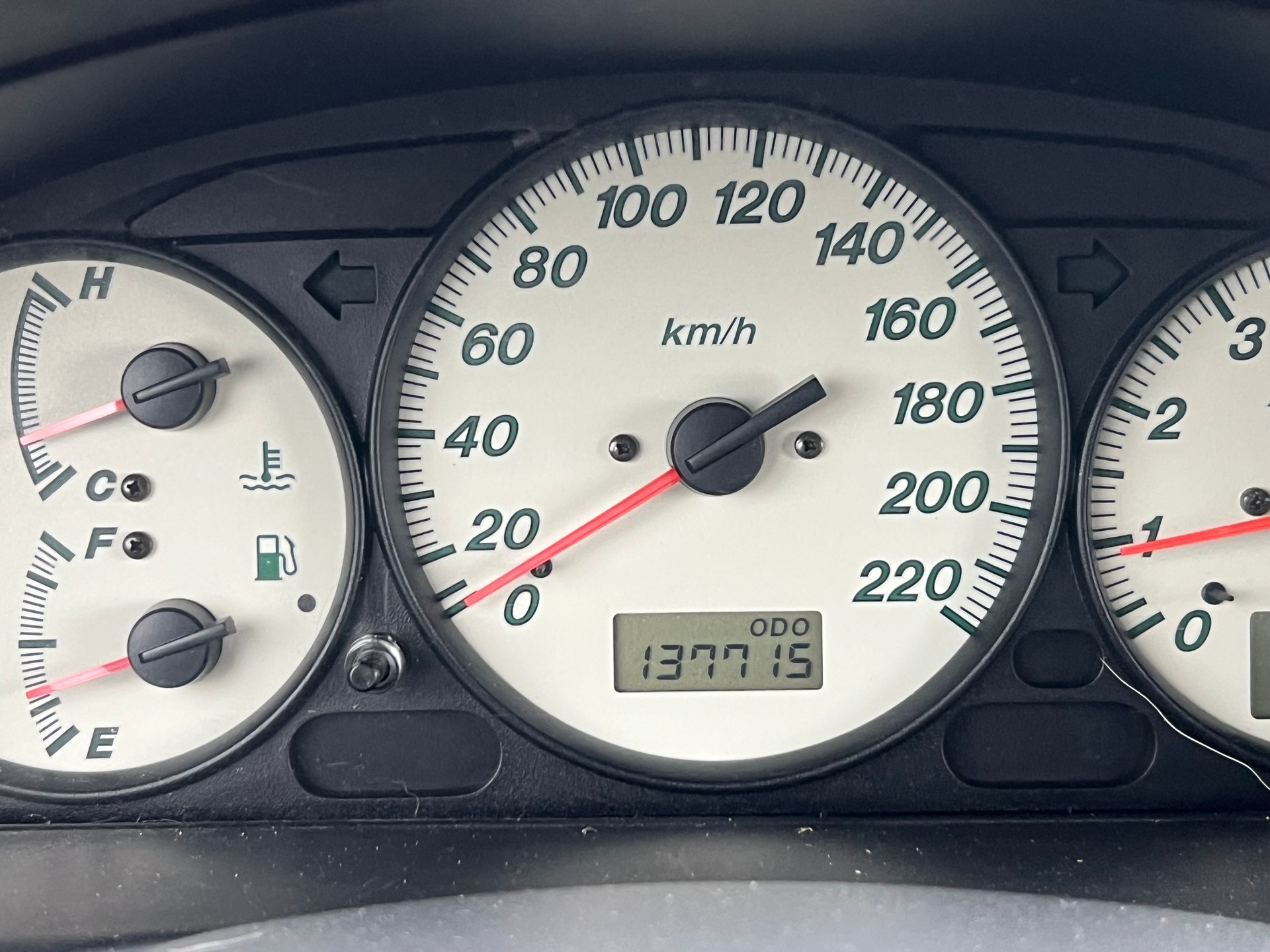 MAZDA Premacy 2.0i-16V-image-15