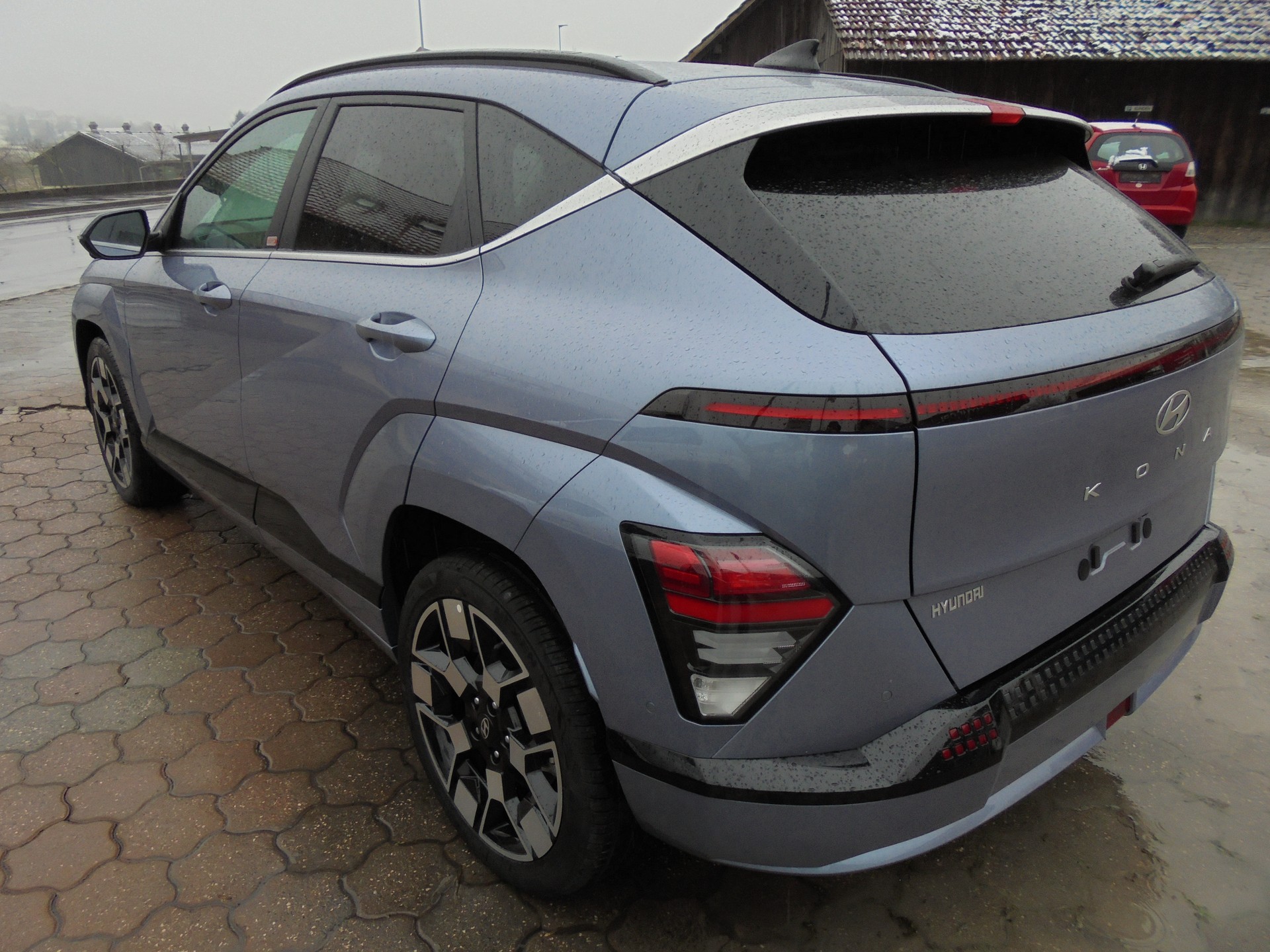 HYUNDAI Kona EV 65.4 kWh Vertex-image-4