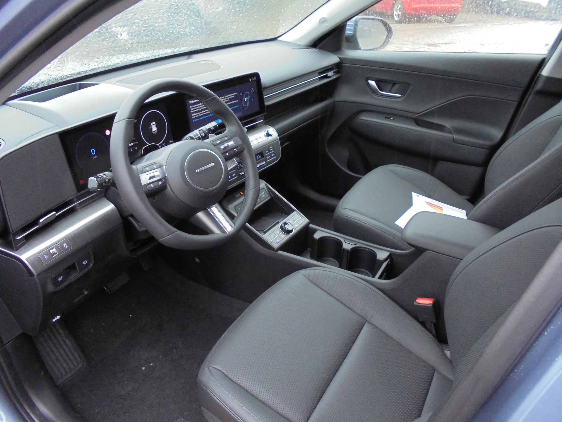 HYUNDAI Kona EV 65.4 kWh Vertex-image-10