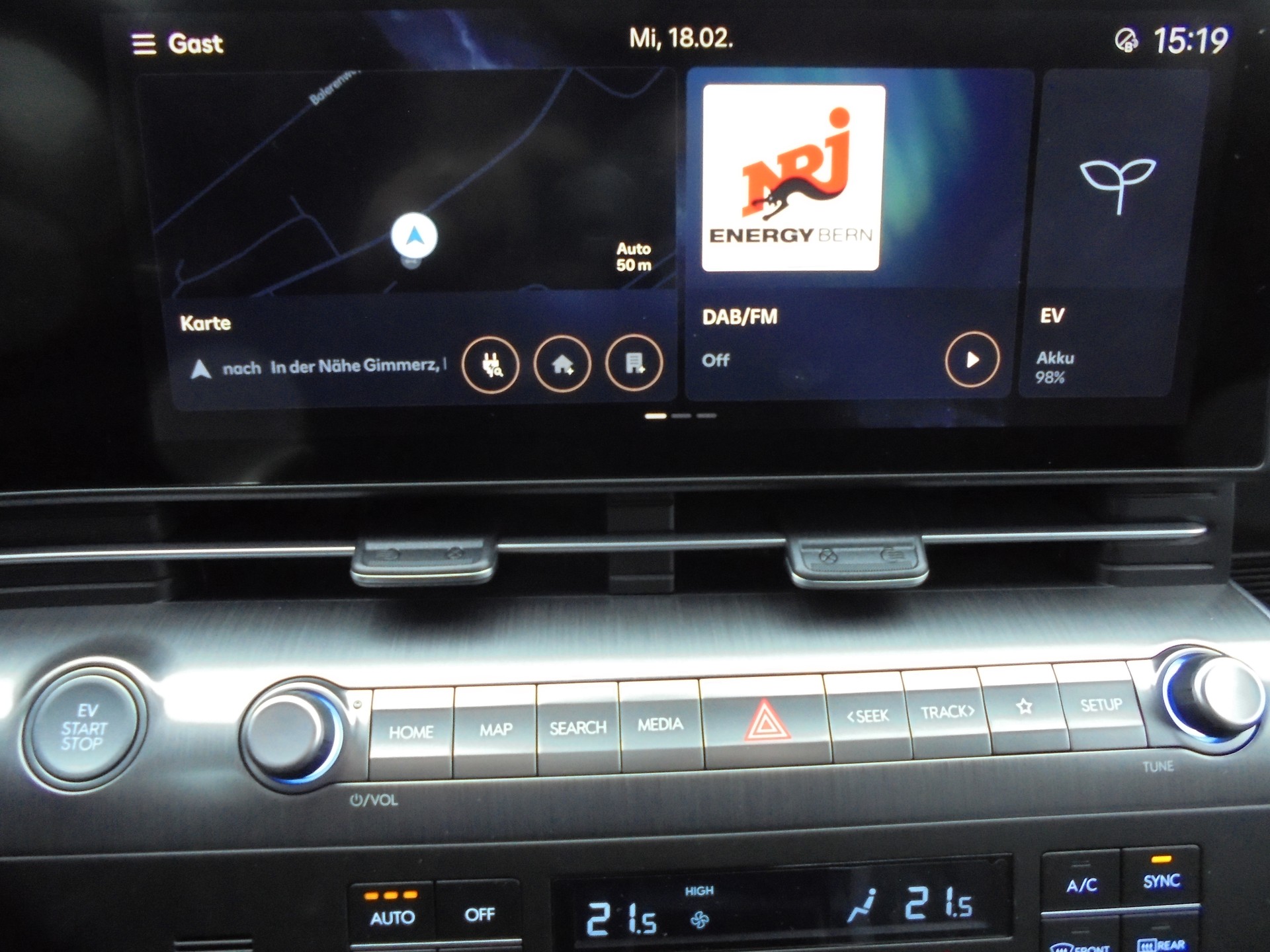 HYUNDAI Kona EV 65.4 kWh Vertex-image-8