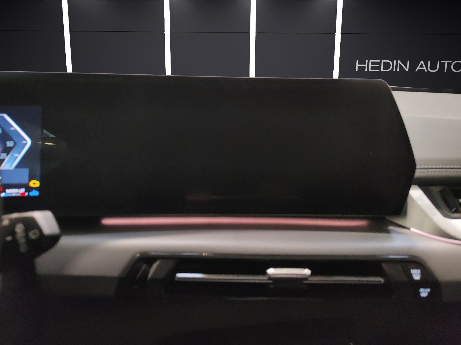 BMW X1 23d xDrive paddles-image-15