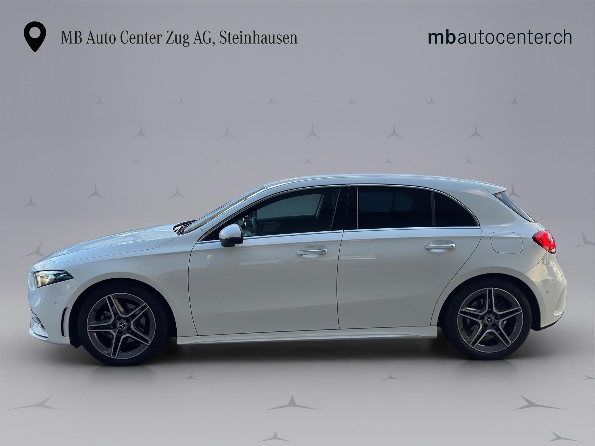 MERCEDES-BENZ A 200 AMG Line 4m-image-1
