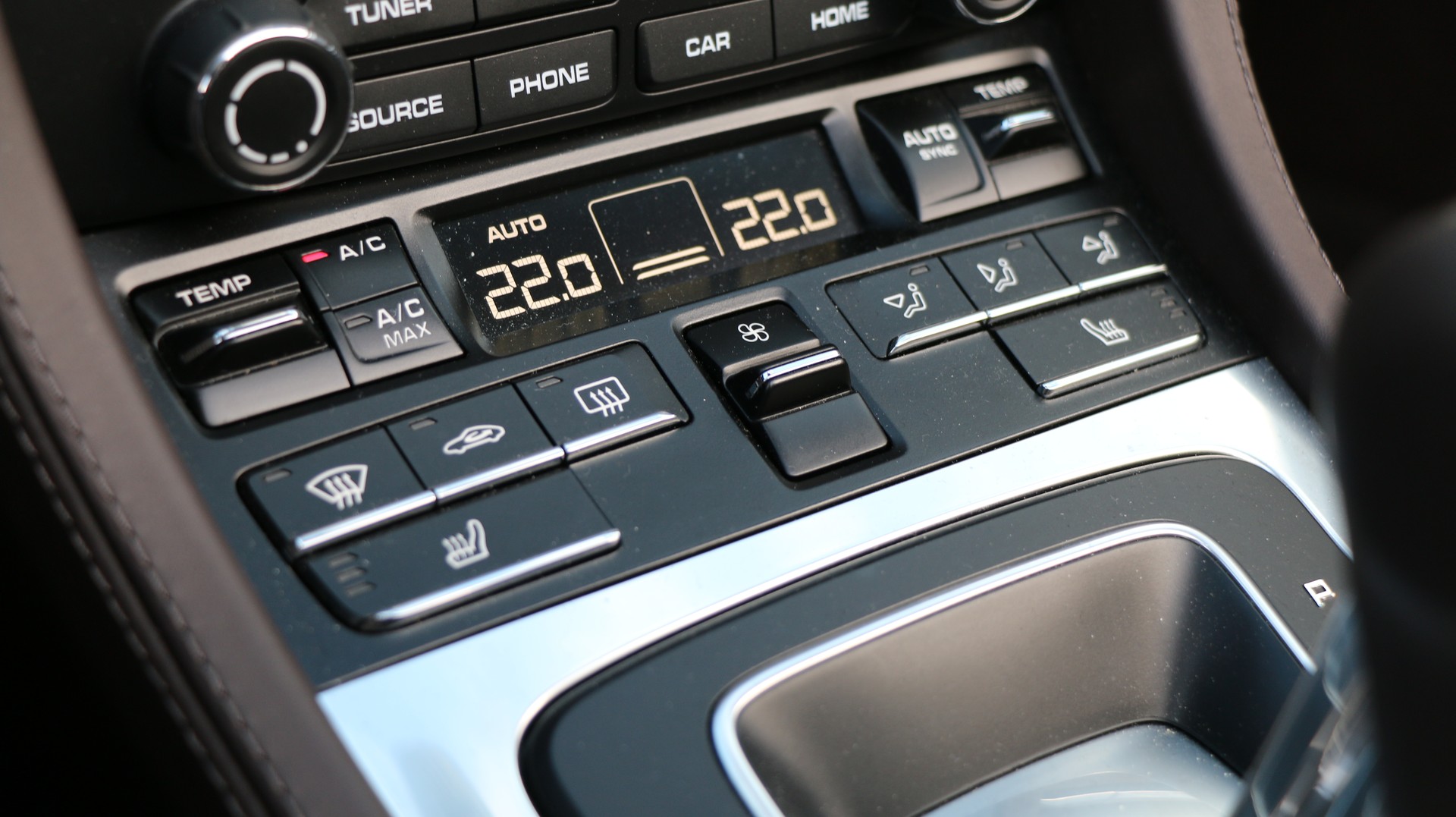 PORSCHE 718 Boxster 2.0 PDK-image-15