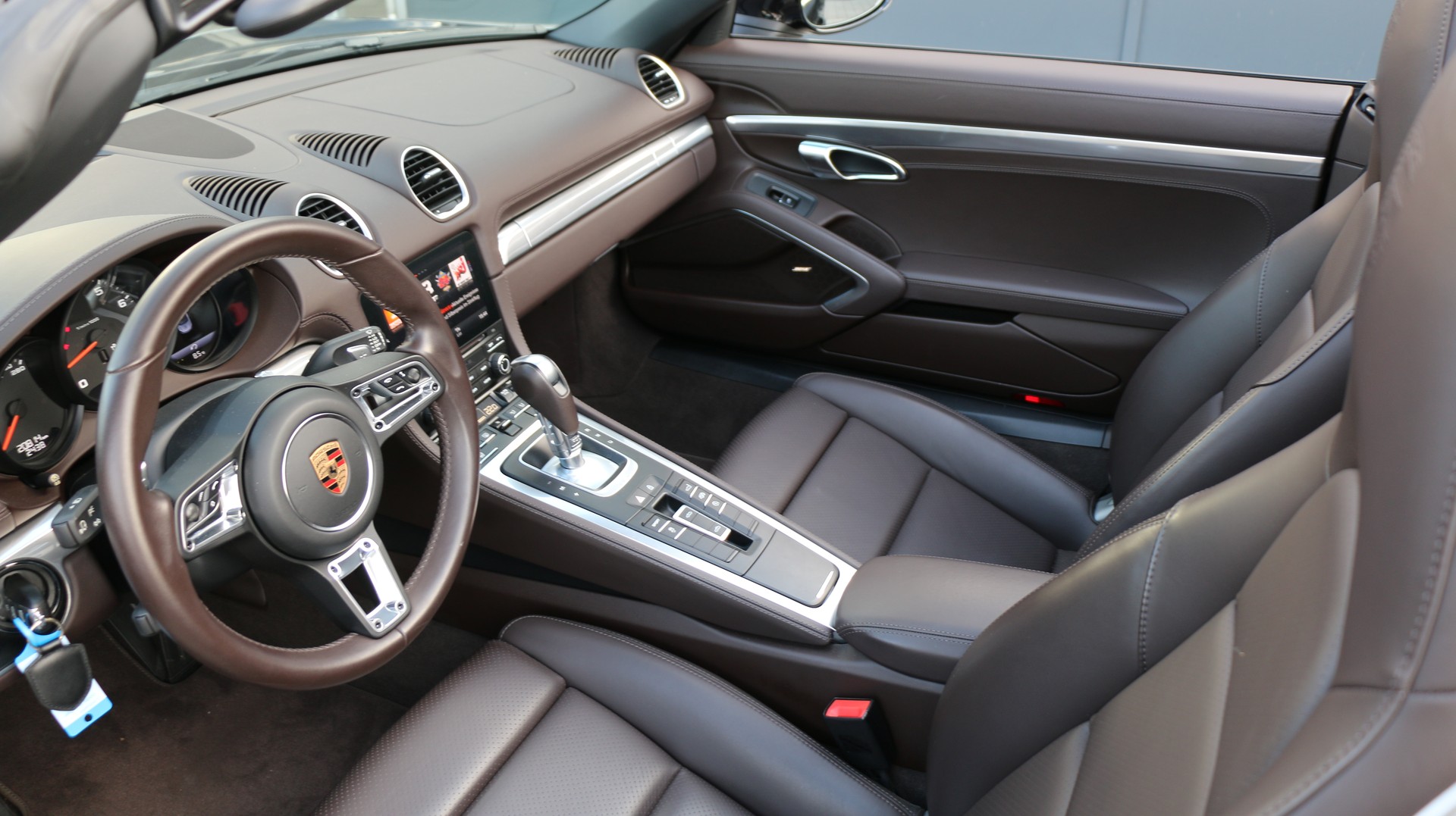 PORSCHE 718 Boxster 2.0 PDK-image-16