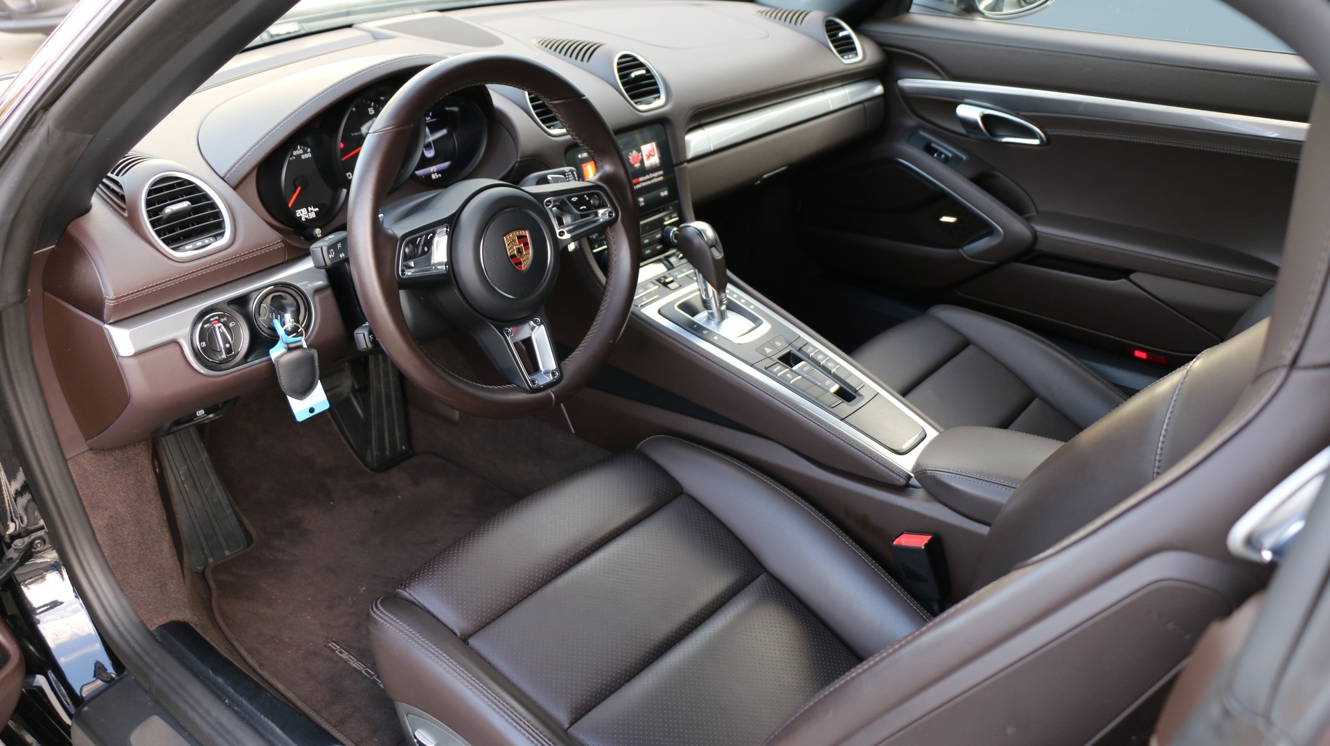 PORSCHE 718 Boxster 2.0 PDK-image-22