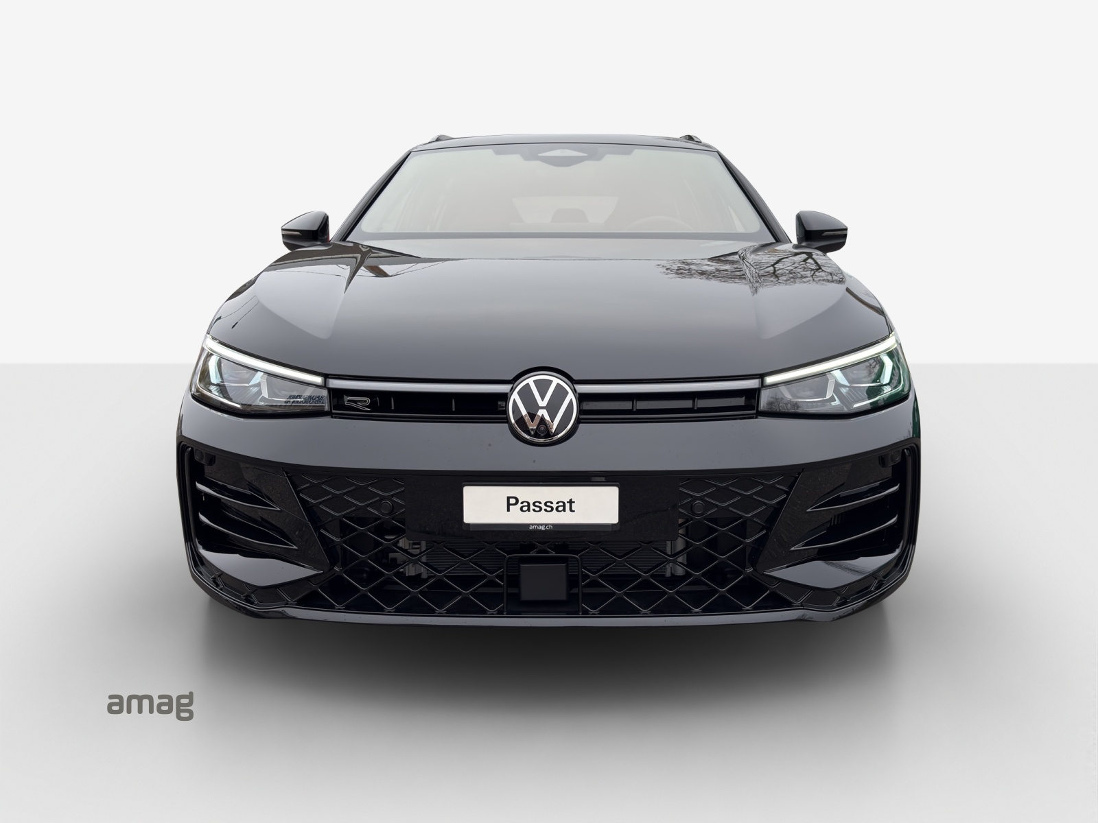 VW Passat Variant 2.0 TSI evo4 R-Line 4 Motion DSG-image-6