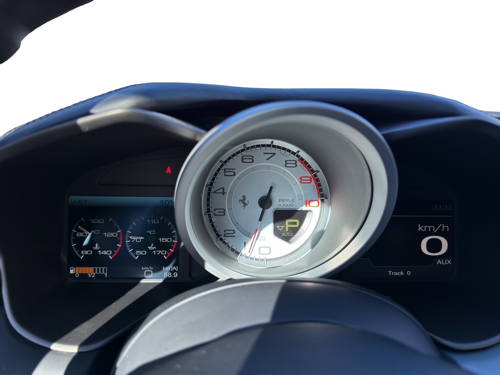 FERRARI FF-image-9
