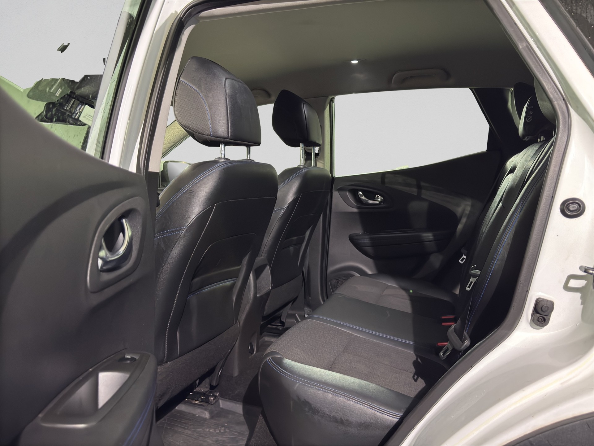 RENAULT Kadjar 1.6 dCi Intens 4x4-image-20