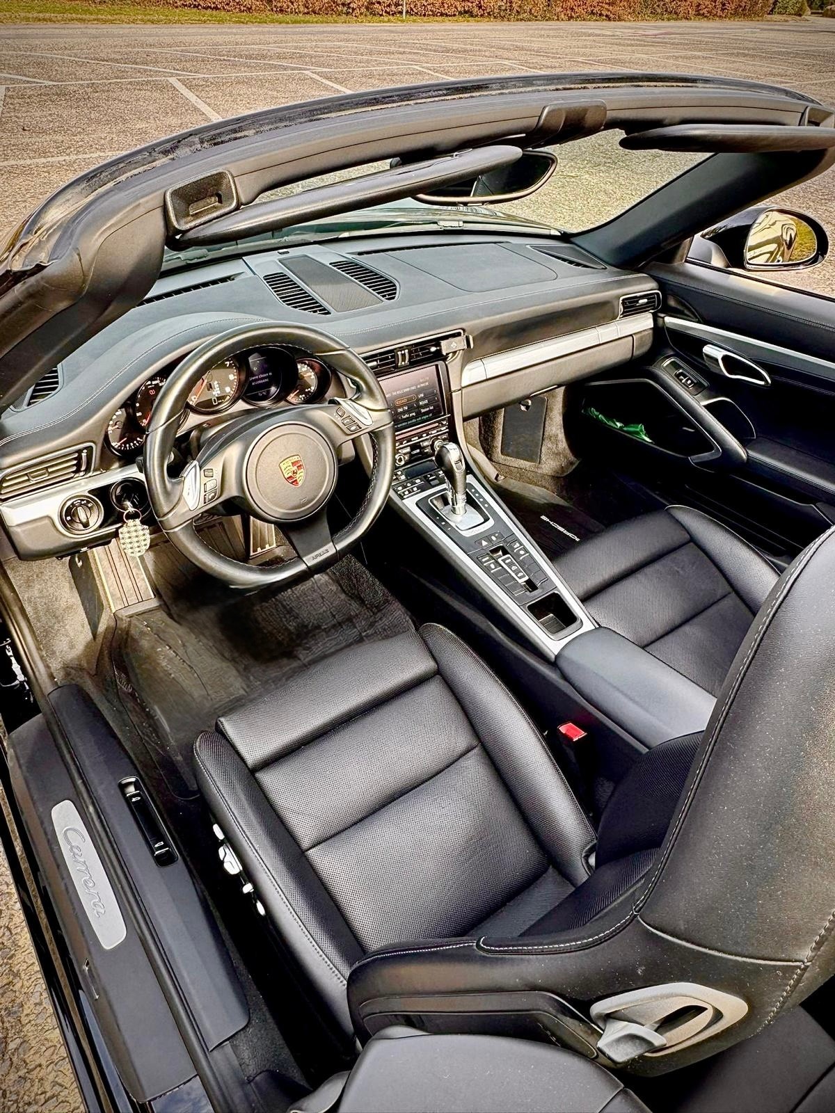 PORSCHE 911 Cabrio Carrera PDK-image-5
