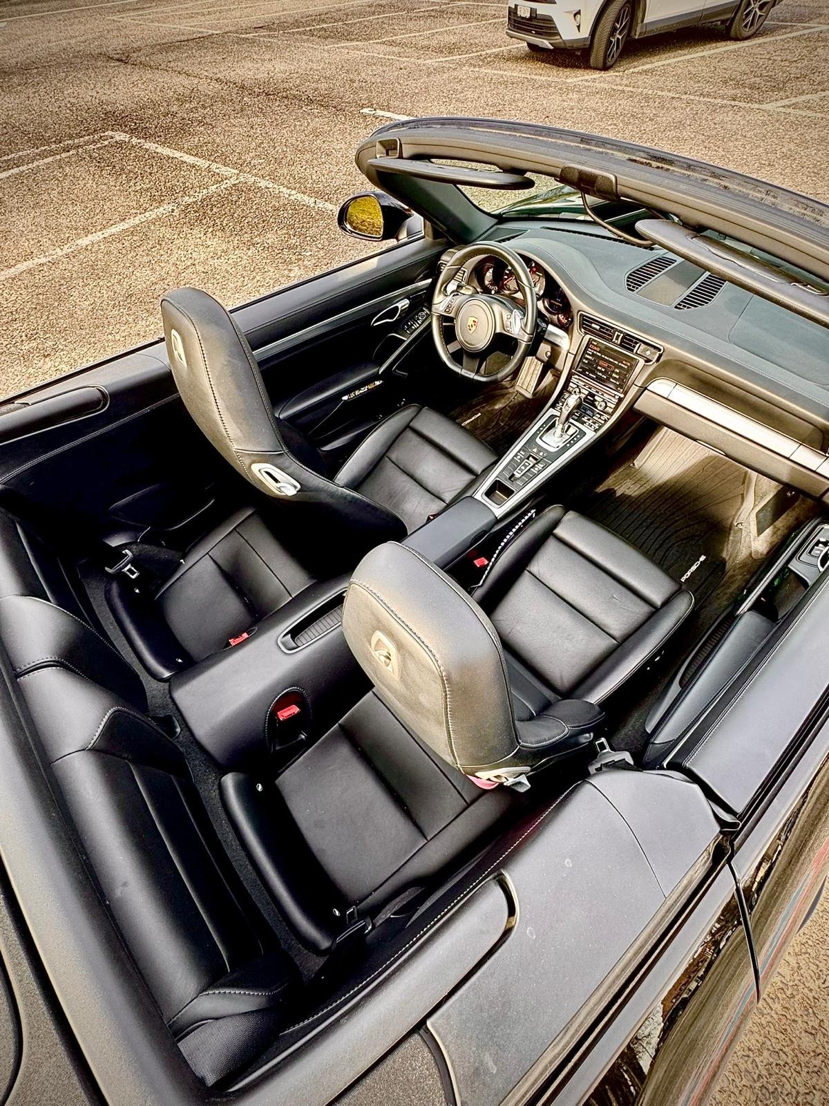 PORSCHE 911 Cabrio Carrera PDK-image-4