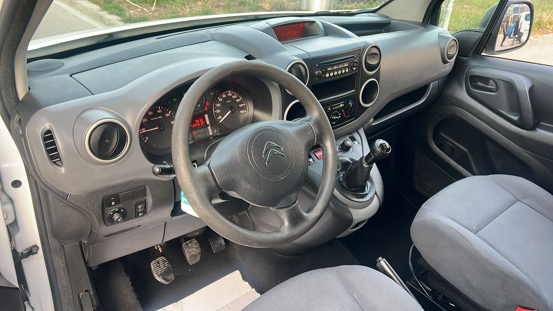 CITROEN Berlingo 1.6VTi 600-image-9
