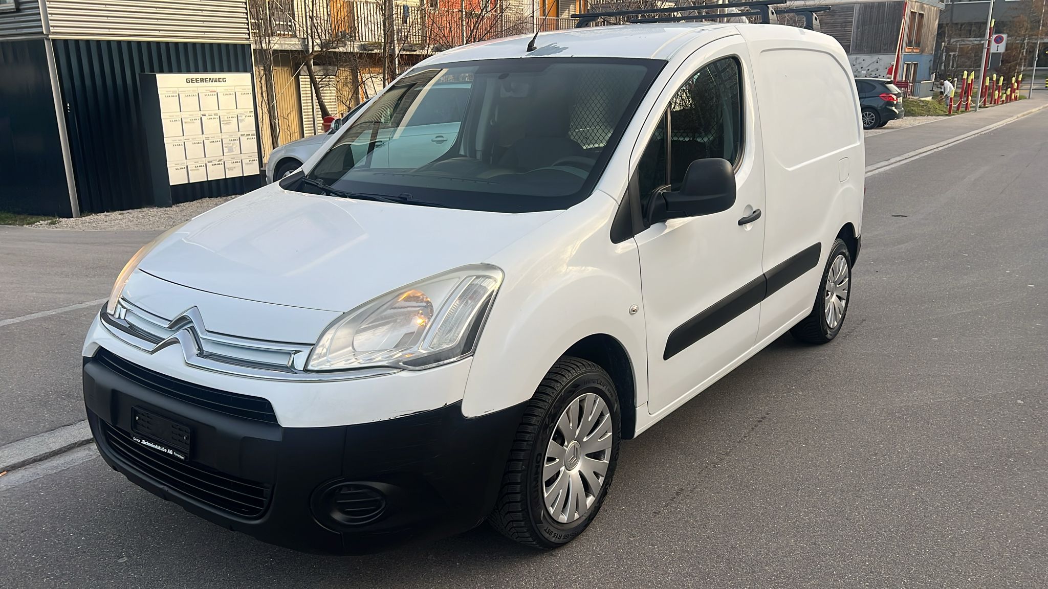 Car photo