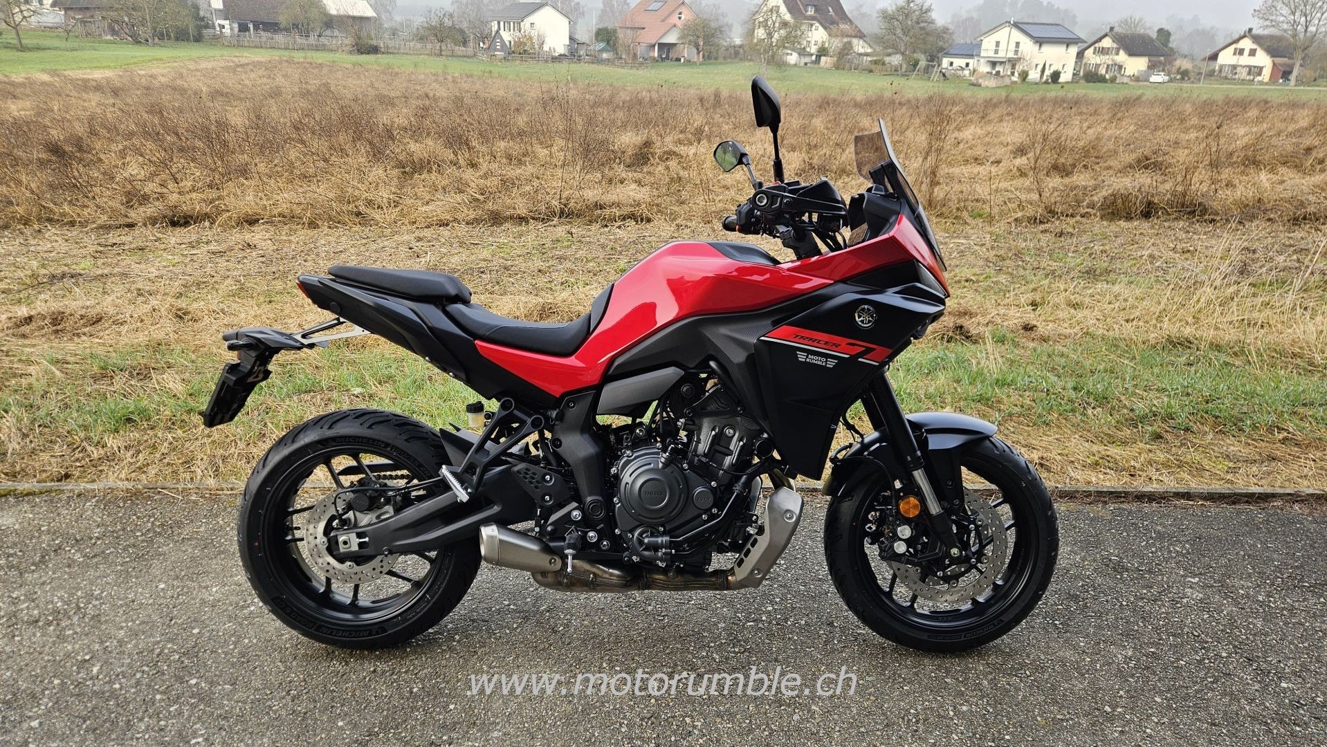 YAMAHA TRACER 7