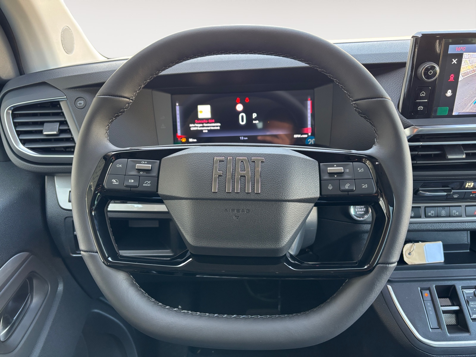 FIAT Ulysse 2.2 JTD VIP L2-image-11