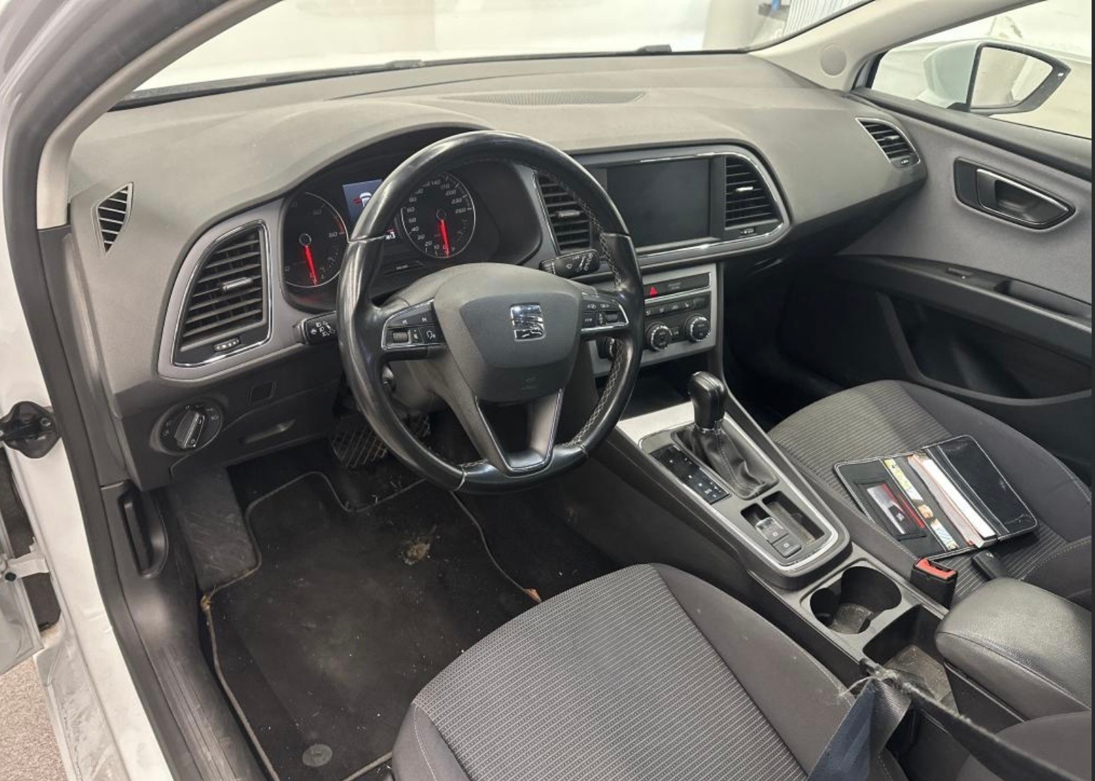 SEAT Leon ST 2.0 TDI CR FR 4Drive DSG-image-1