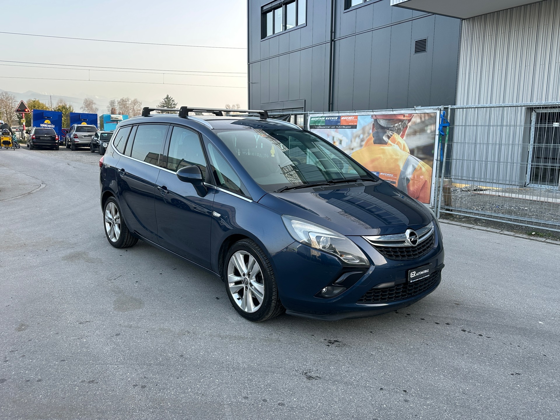 OPEL Zafira Tourer 1.4i 16V Turbo Sport 7 Plätze-image-2