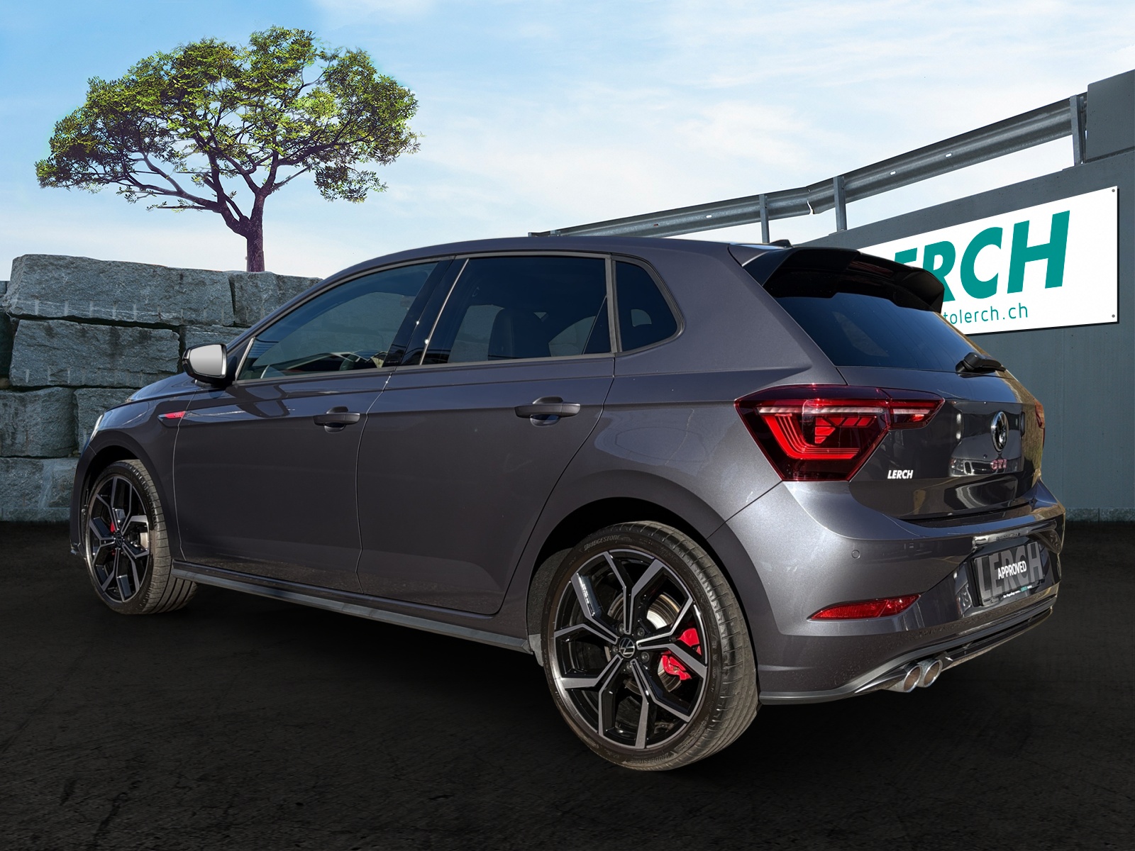 VW Polo 2.0 TSI GTI DSG-image-3