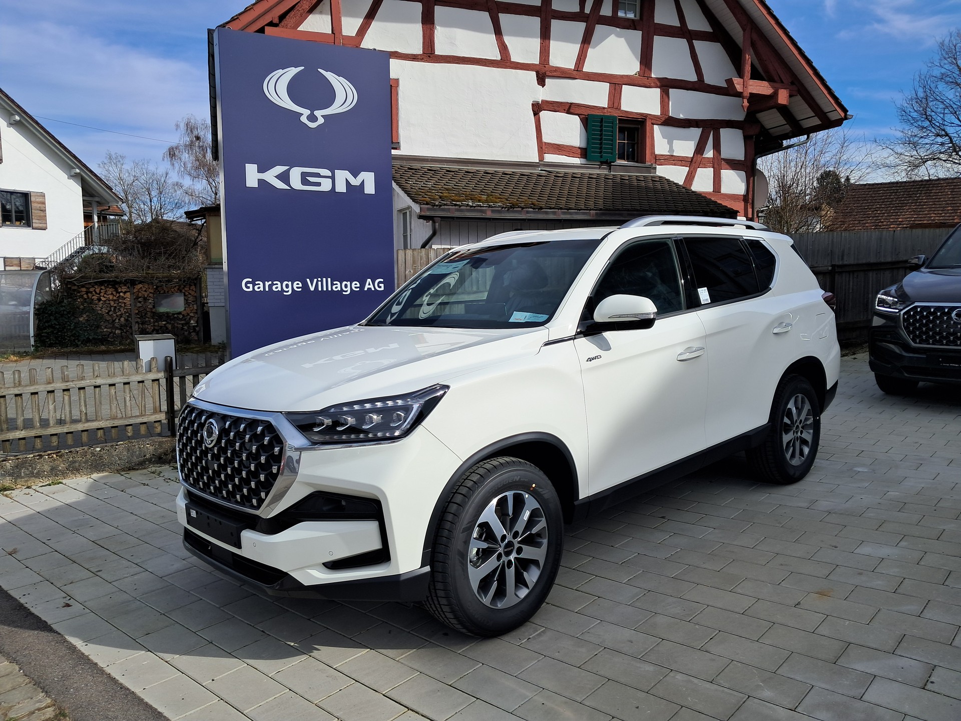 KGM-SsangYong Rexton 2.2 CRDi Platinum 4WD AT
