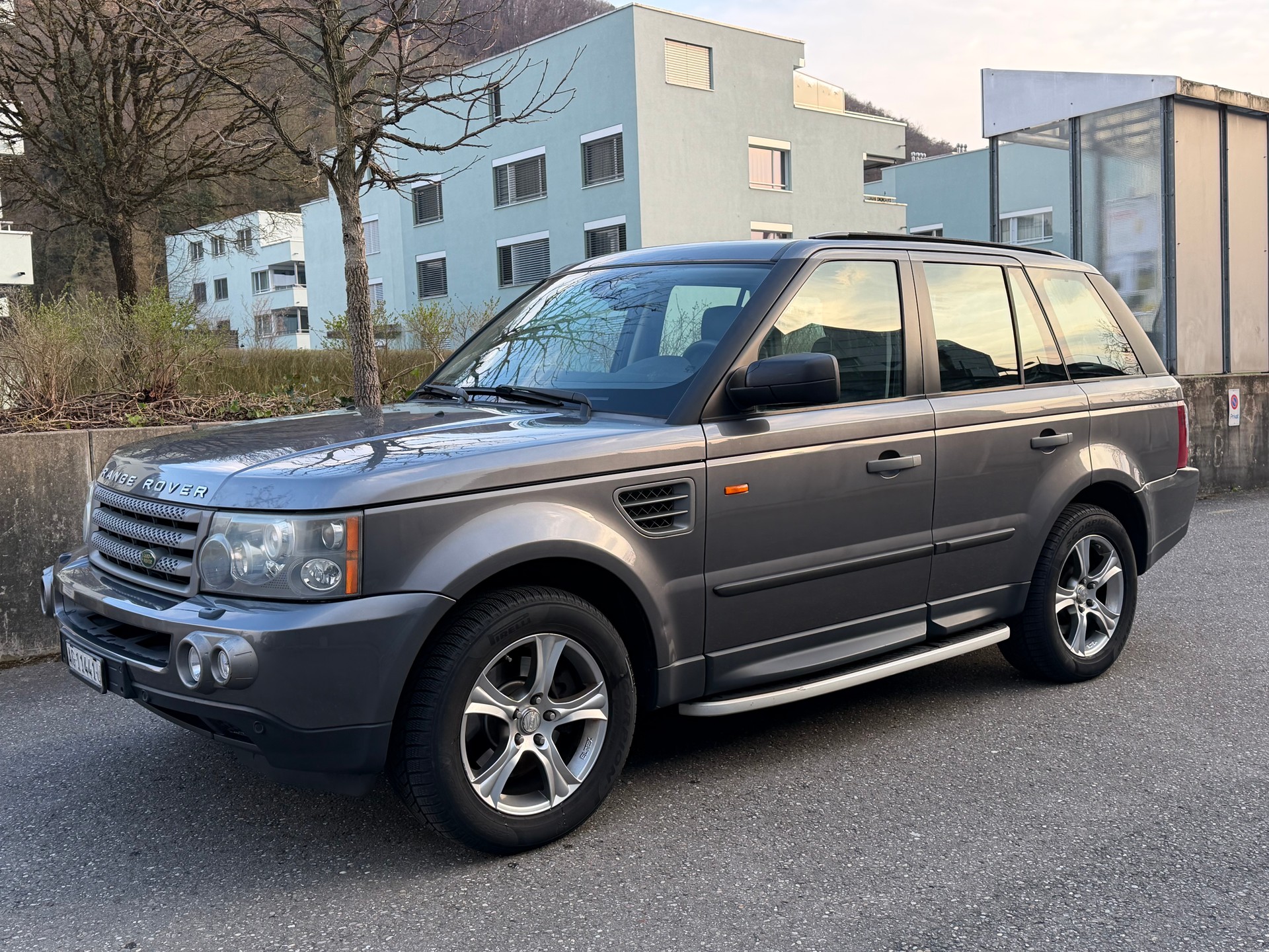 LAND ROVER Range Rover Sport 4.4 V8 HSE Automatic-image-6