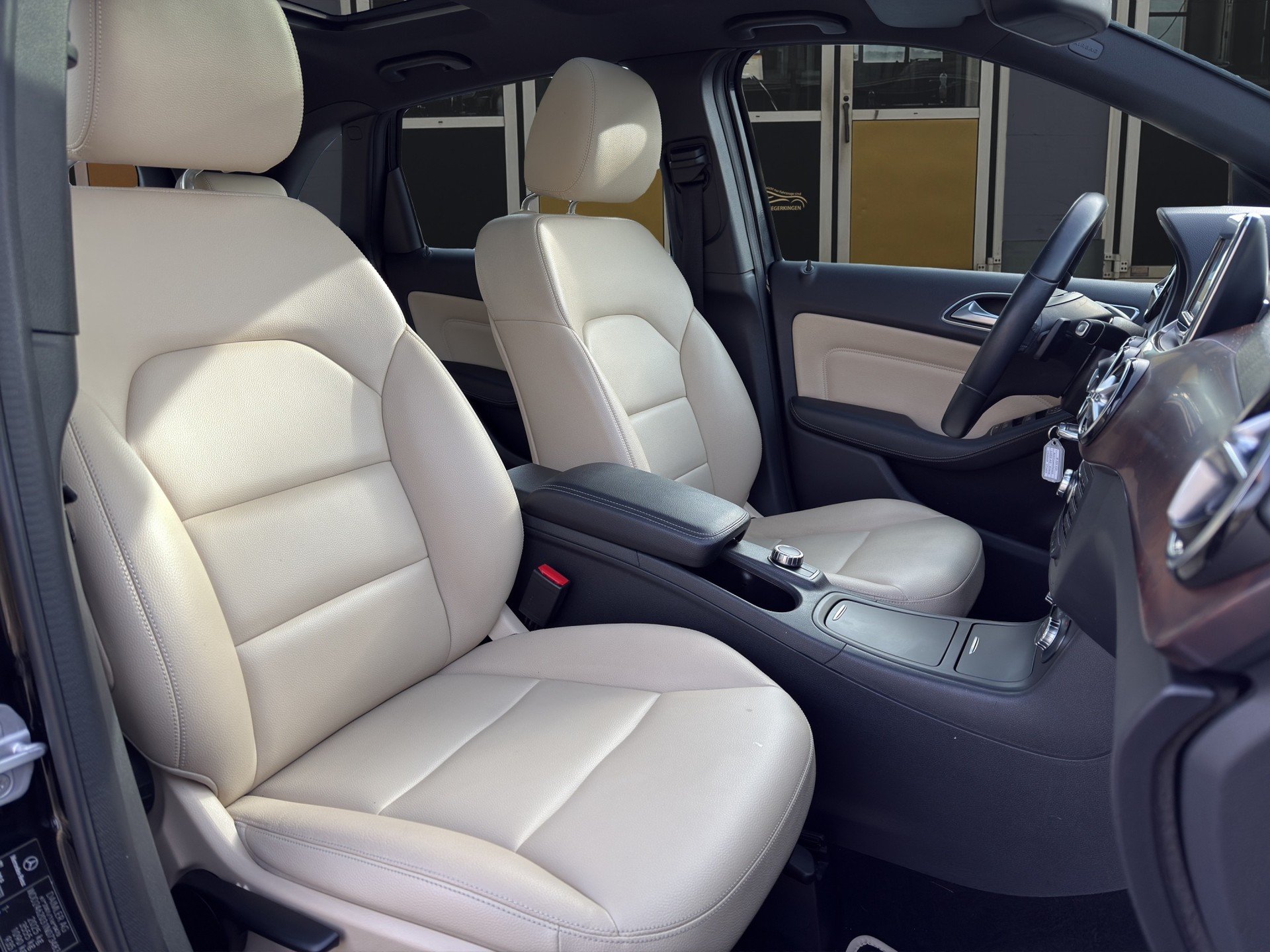 MERCEDES-BENZ B 220 CDI 7G-DCT-image-9