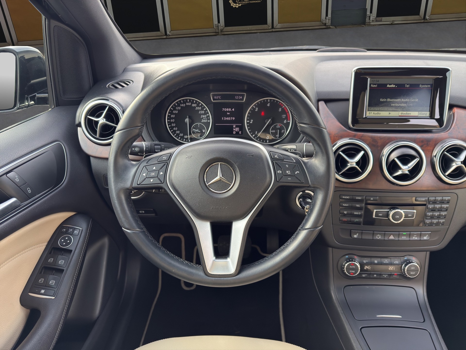 MERCEDES-BENZ B 220 CDI 7G-DCT-image-11