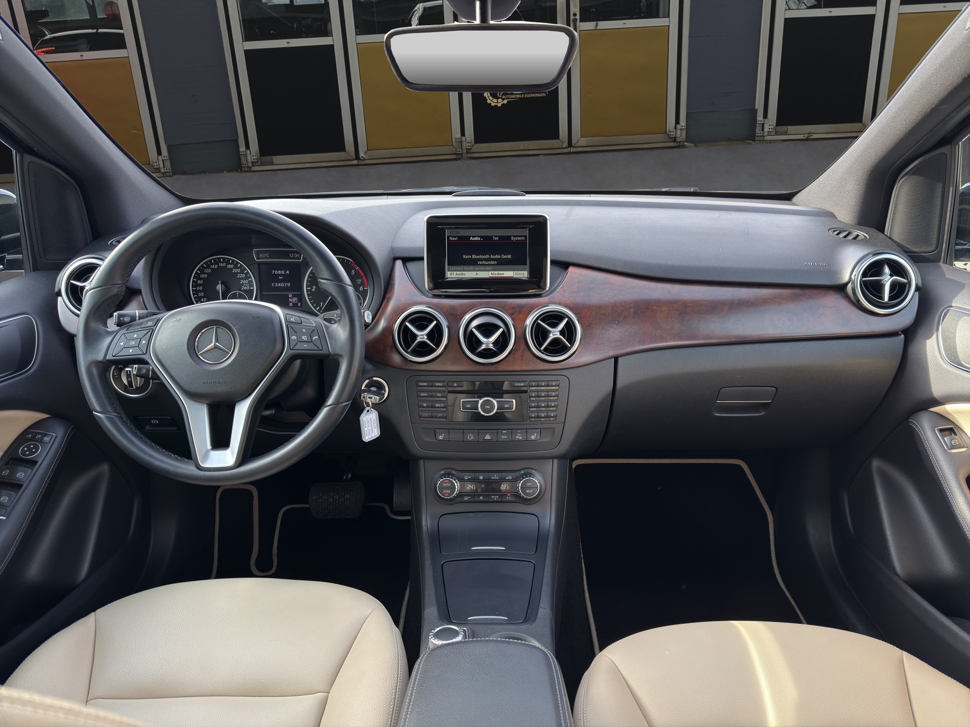 MERCEDES-BENZ B 220 CDI 7G-DCT-image-10
