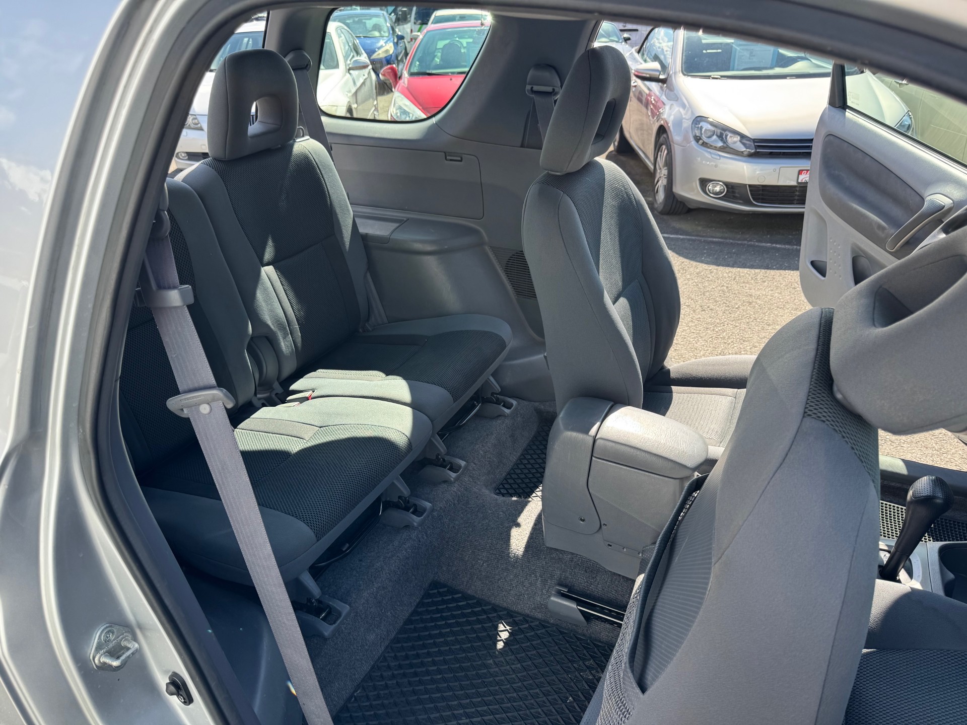 TOYOTA RAV-4 2.0 16V Linea Sol-image-11
