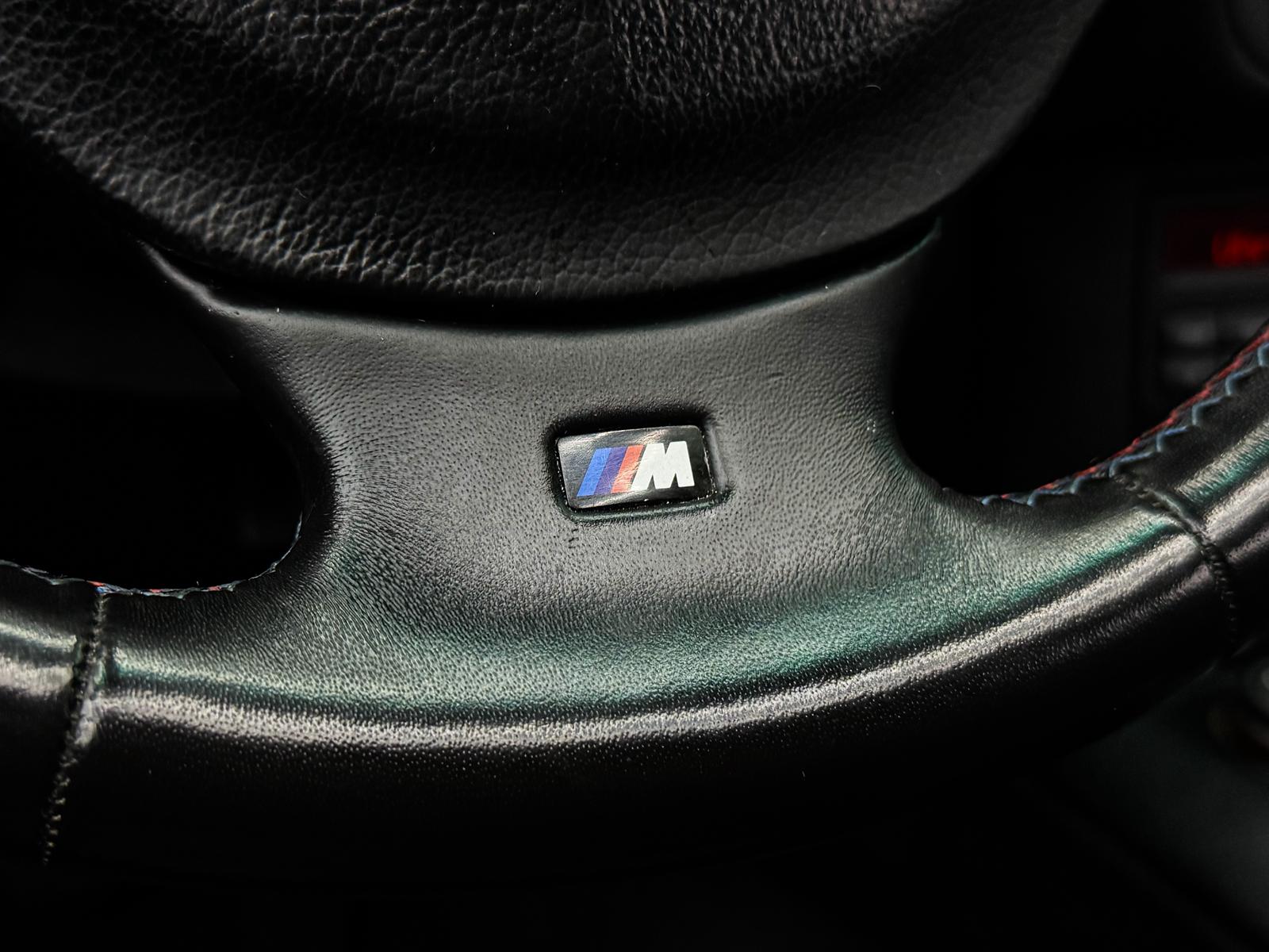 BMW 328i Cabrio M Sport-image-17