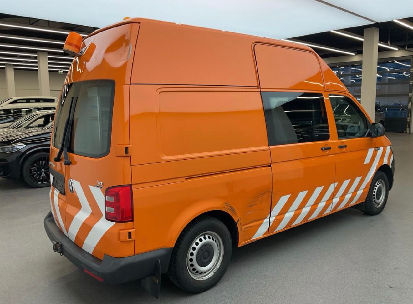 VW T6 2.0 TDI 4Motion-image-2