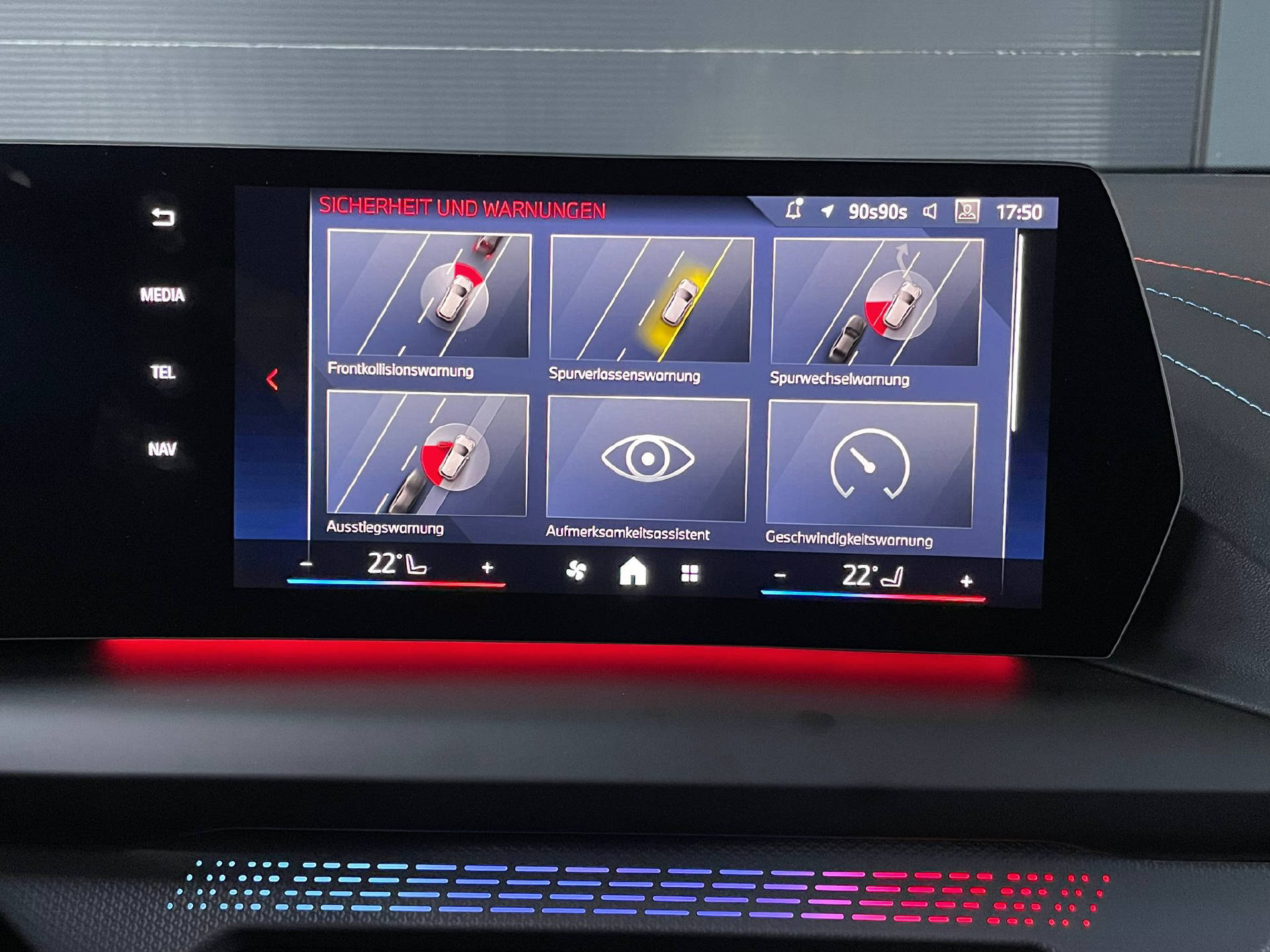 BMW M135i xDrive-image-9